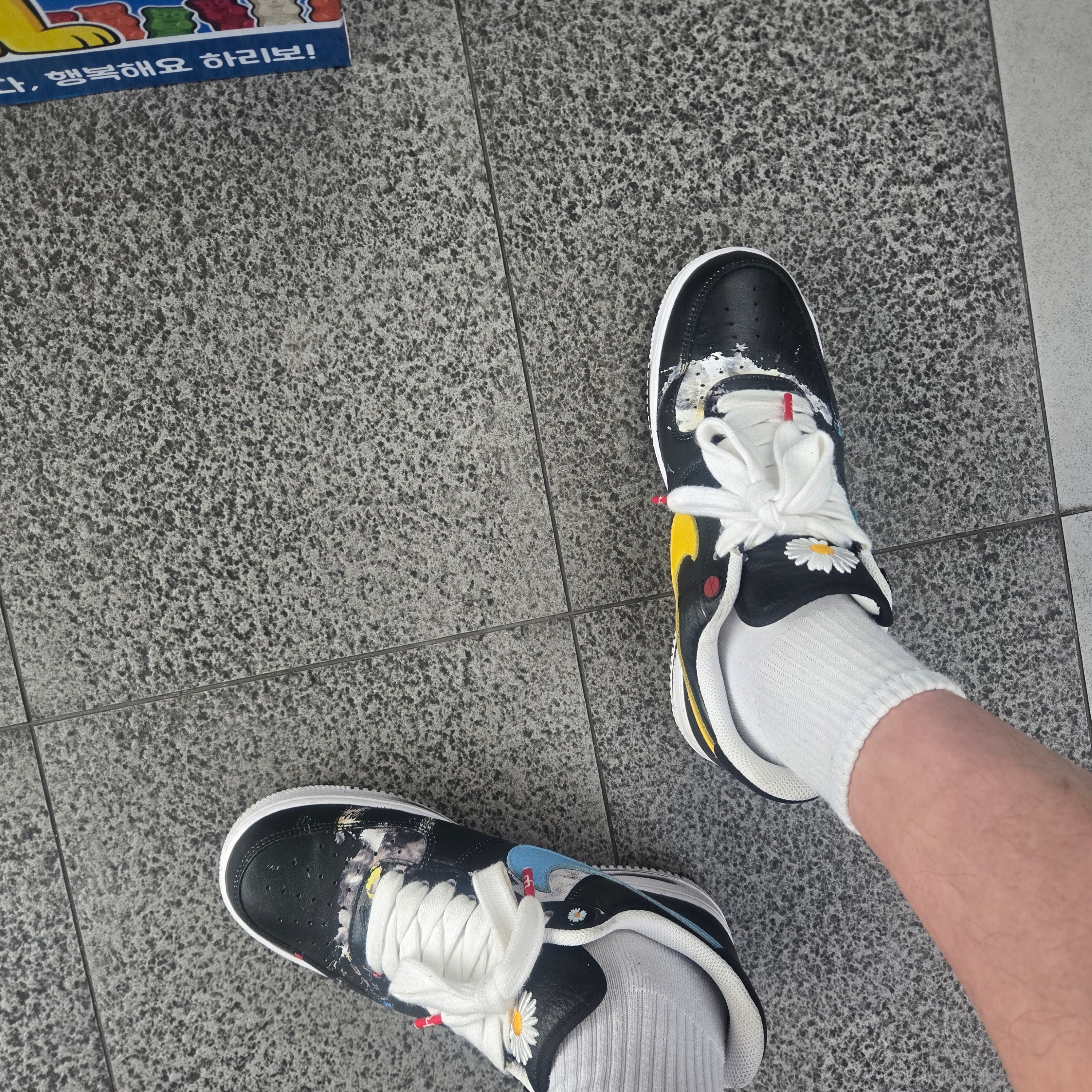 Nike x Peaceminusone Air Force 1 Low Para-Noise 3.0 Black and Multicolor 착용 스타일 - 2