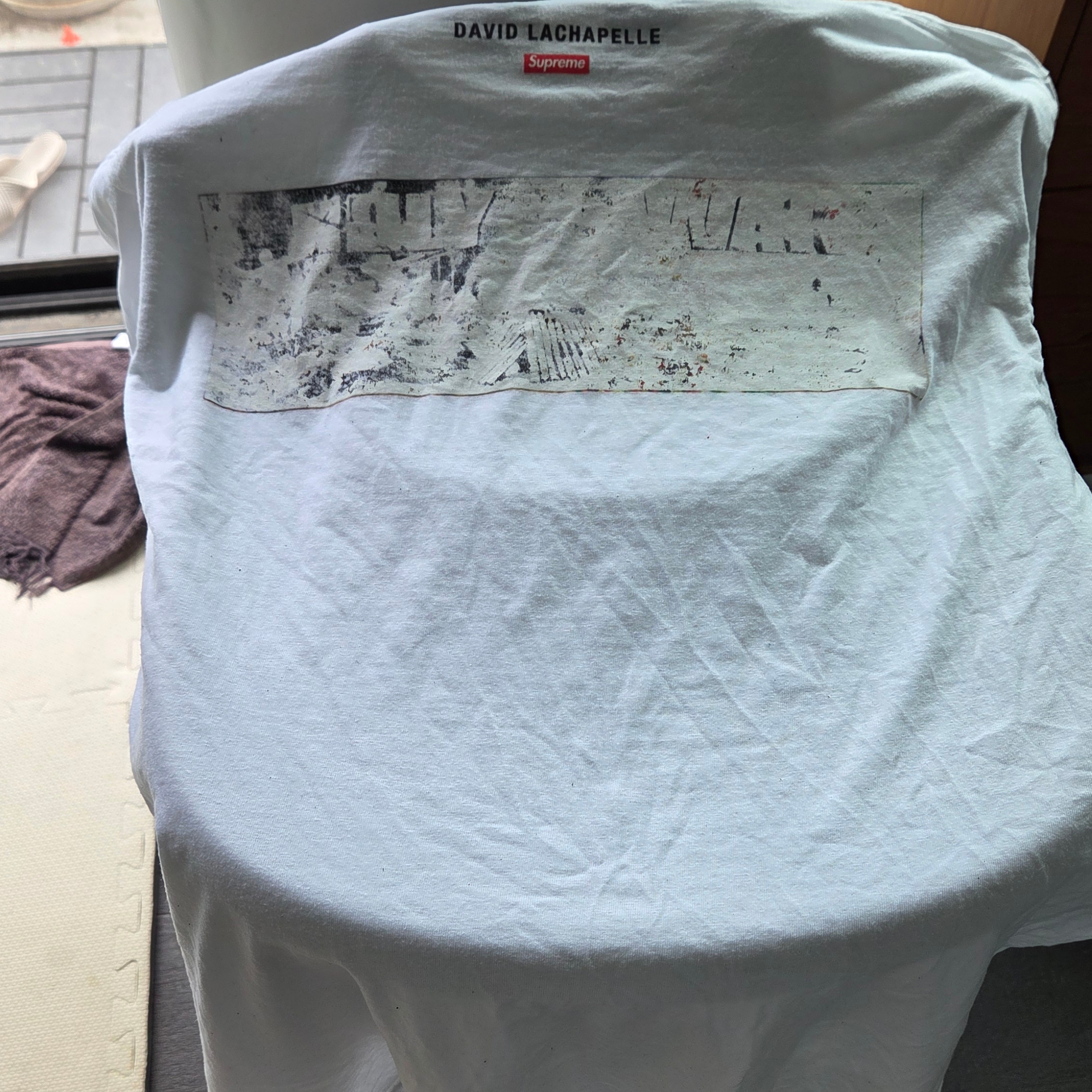 Supreme Holy War T-Shirt White - 23FW 착용 스타일 - 1