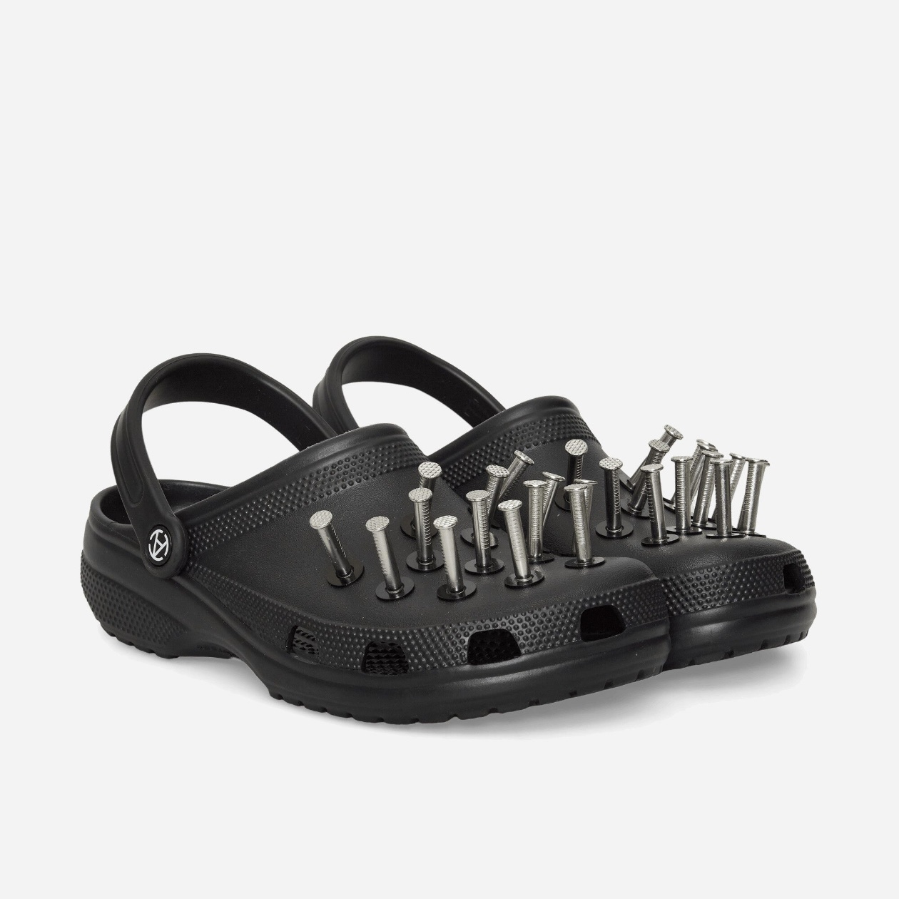 Crocs x Slam Jam Classic Clog Black 착용 스타일