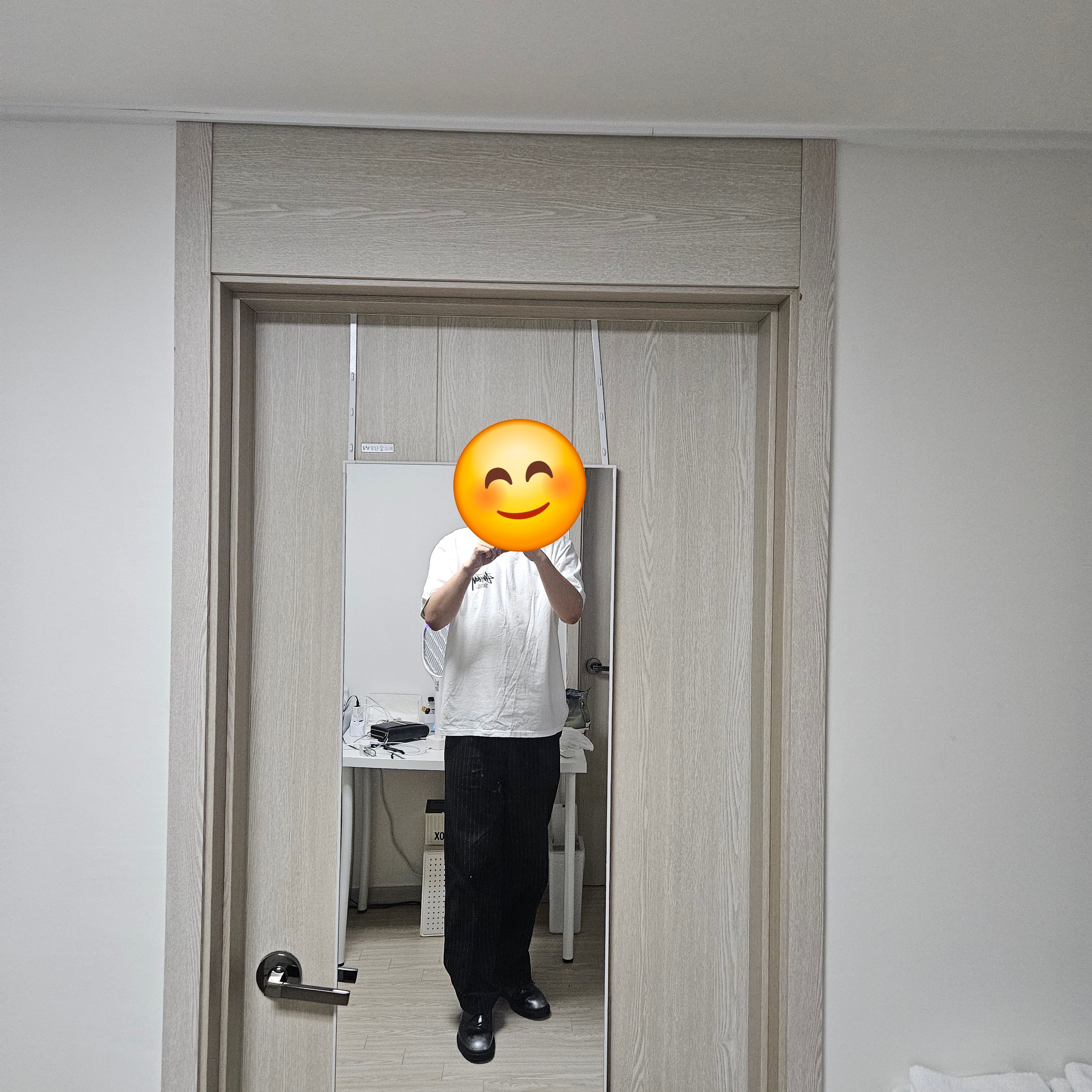 Anti Social Social Club x Dickies Stripe 874 Pants Black, Stussy Stock Seoul T-Shirt White 착용 스타일
