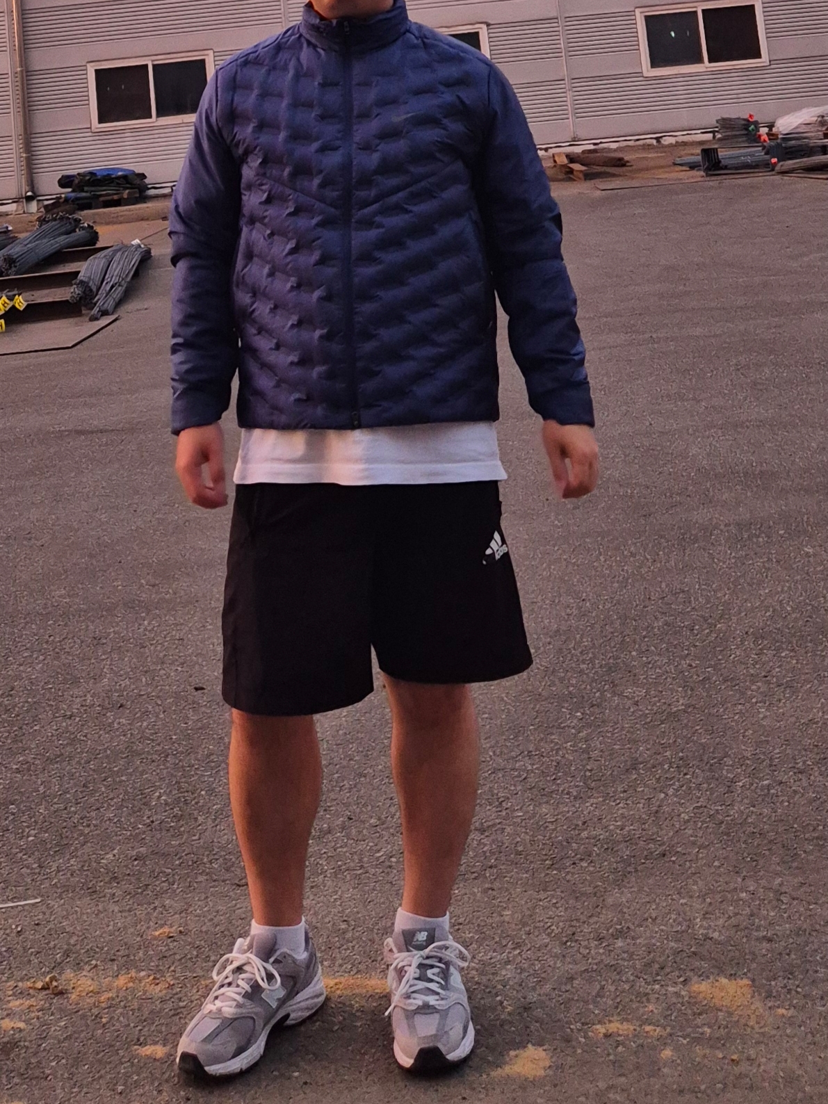 [17% 쿠폰] New Balance 530 Grey, Nike Therma-Fit ADV Aeroloft Repel Down Running Jacket Blue Void - Asia 착용 스타일