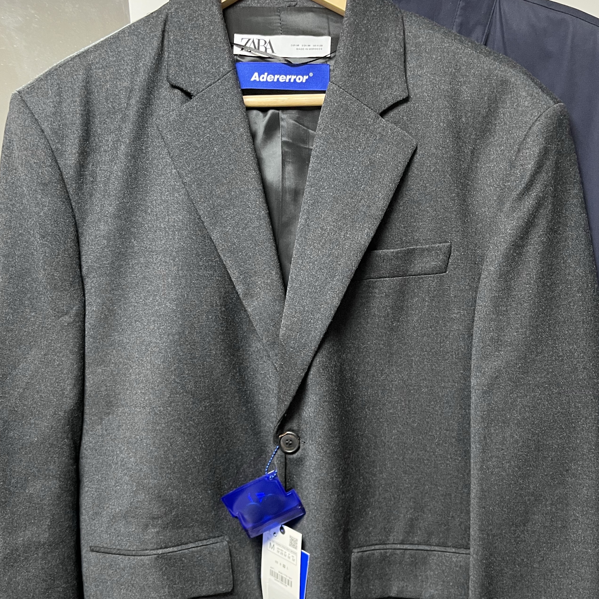 Zara x Ader Error Oversized Wool Blazer Dark Grey 착용 스타일