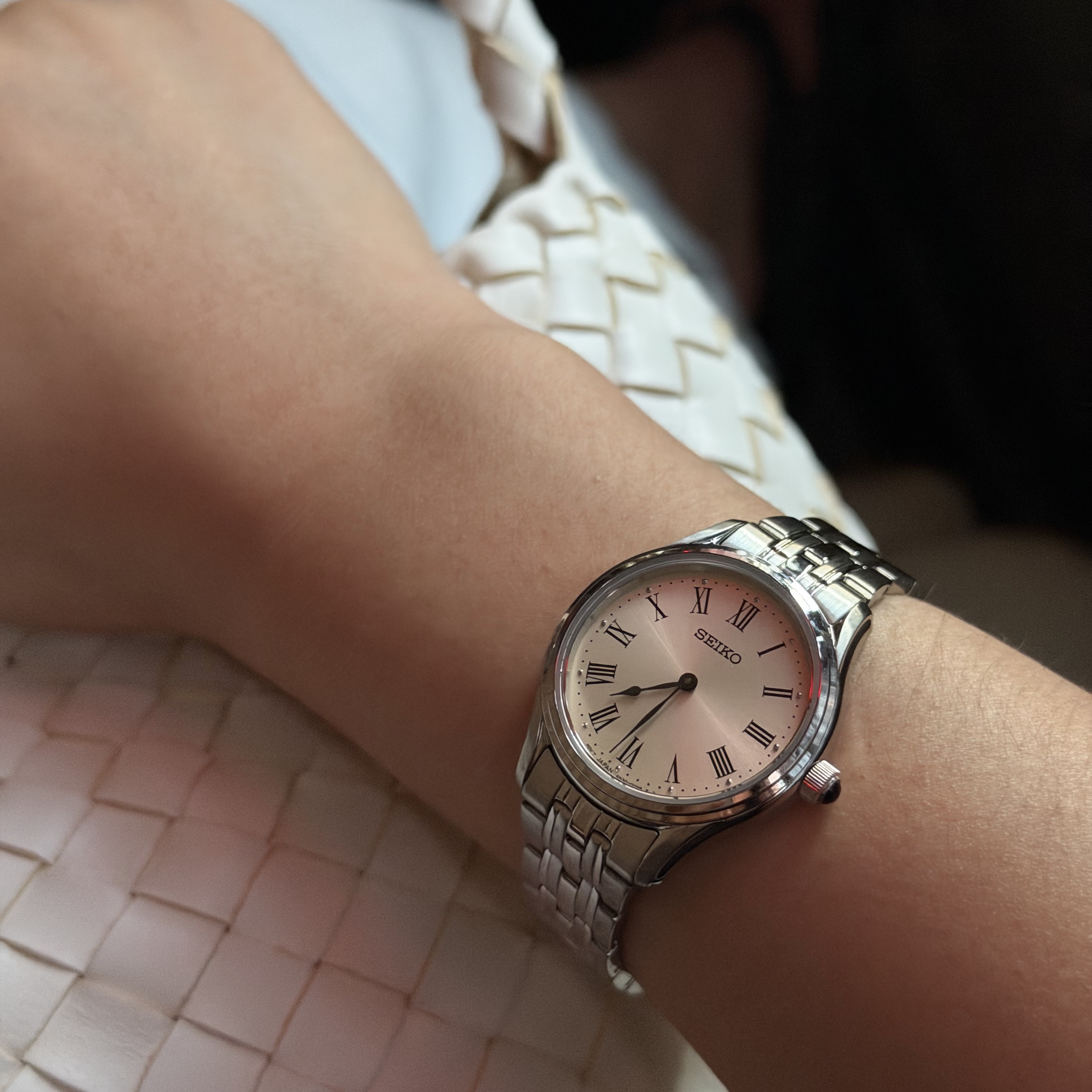 Seiko SWR069P1 29mm Silver 착용 스타일 - 1