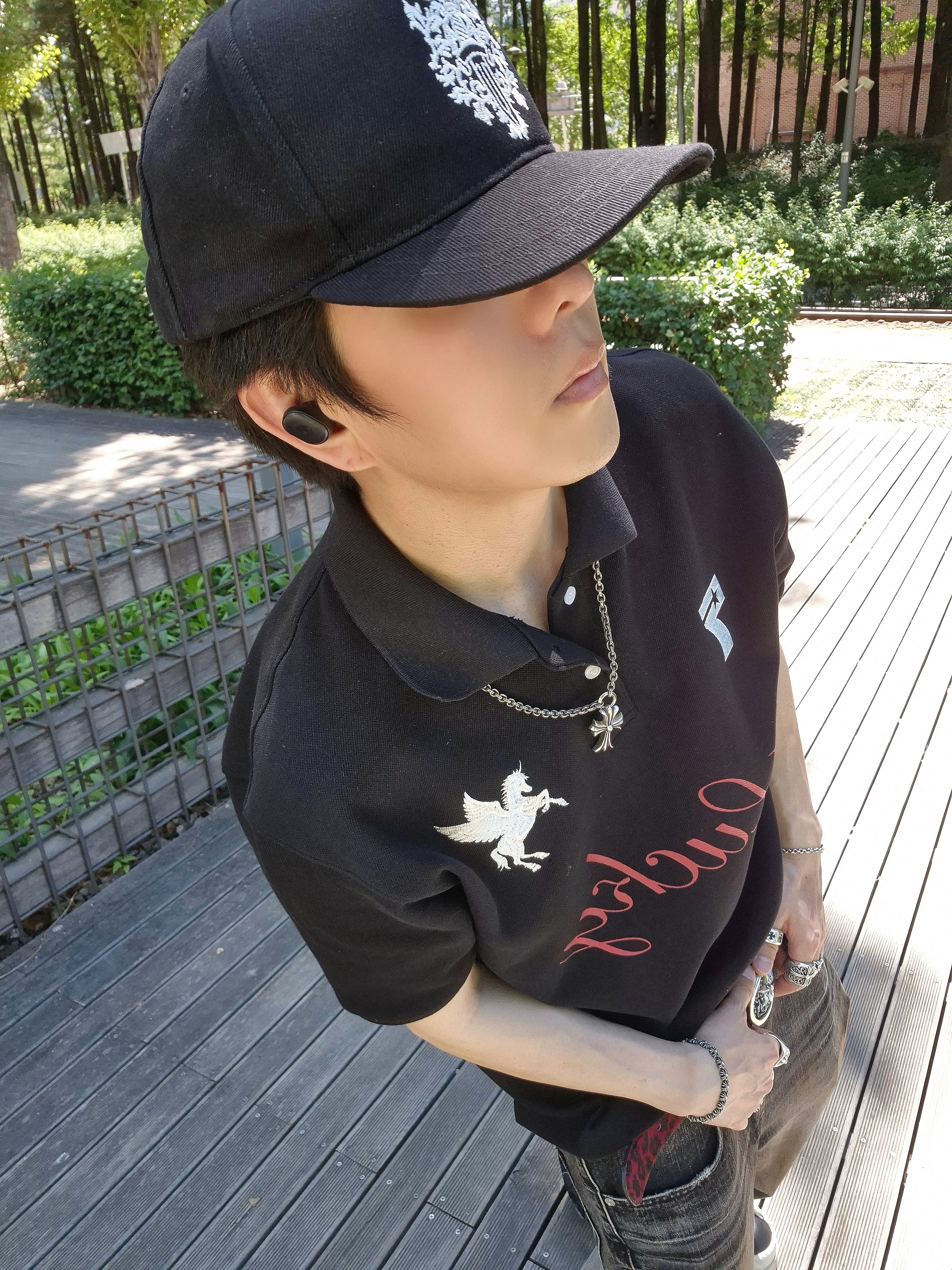 Chrome Hearts Dagger Denim Baseball Hat Black White 착용 스타일 - 1