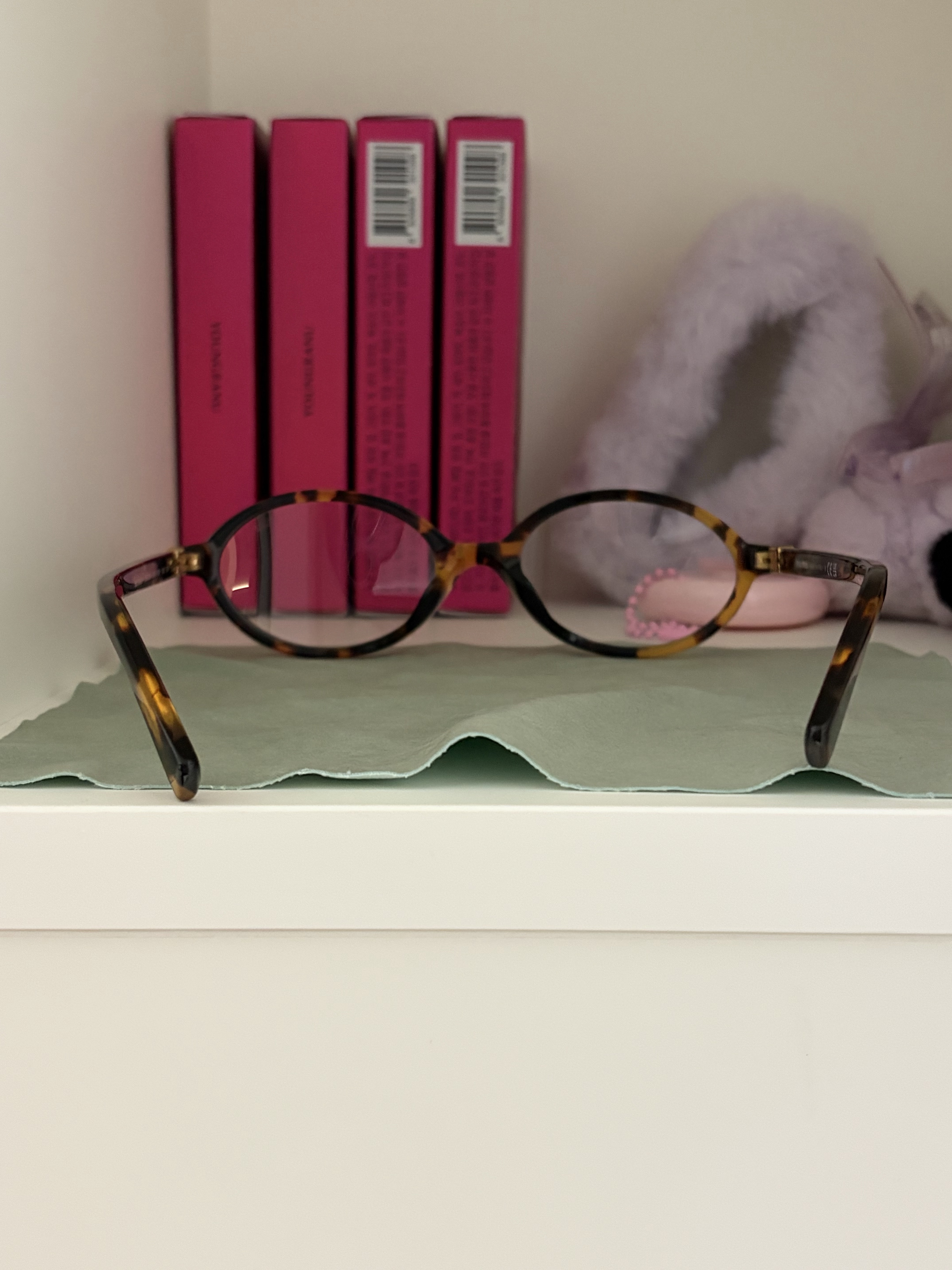 (W) Miu Miu Regard sunglasses Blue Lenses Honey Tortoiseshell Acetate Alternative fit 착용 스타일 - 7