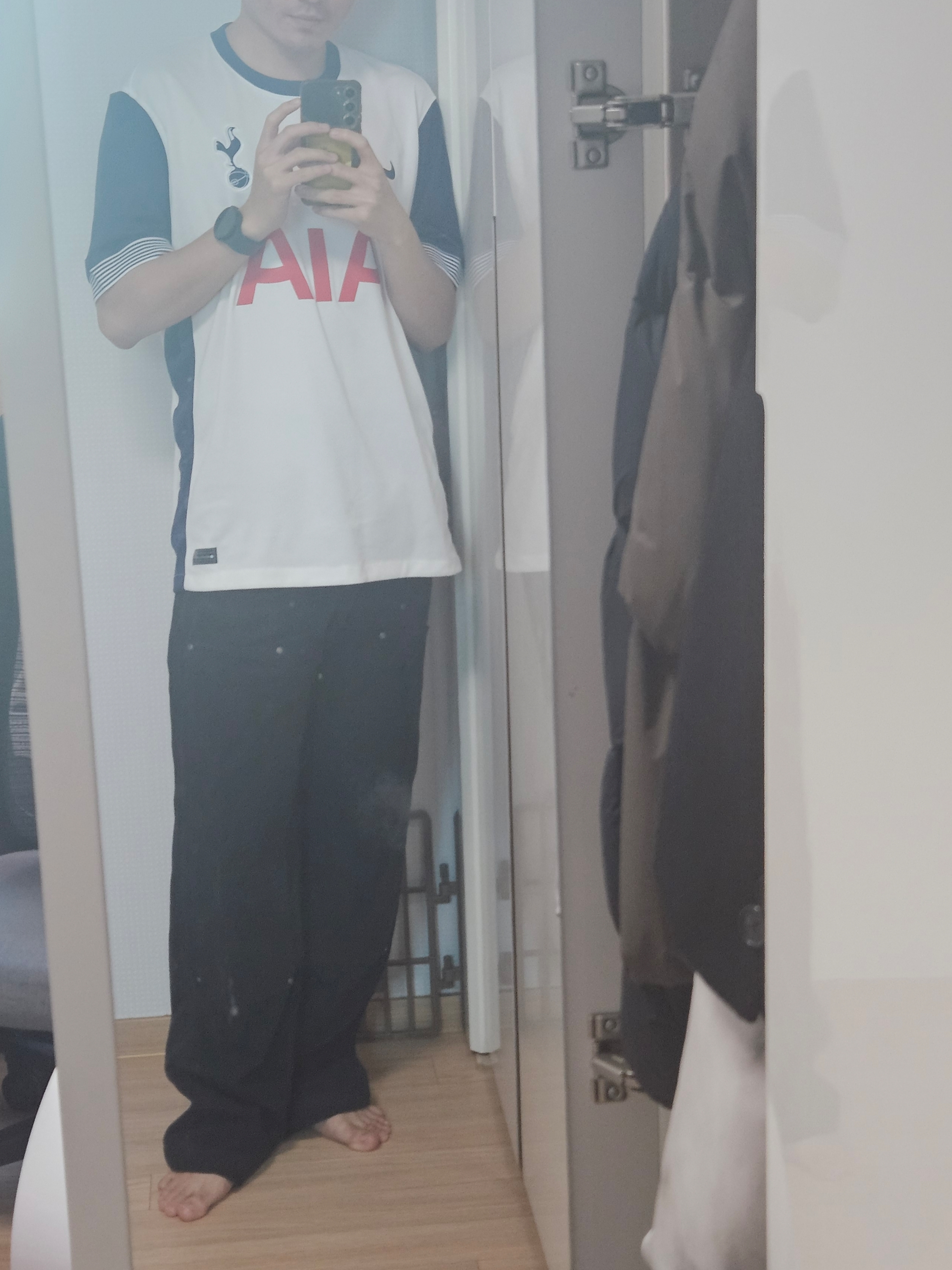 Nike Tottenham Hotspur 2024/25 Dri-Fit Stadium Home Jersey White (Non Marking Ver.) 착용 스타일