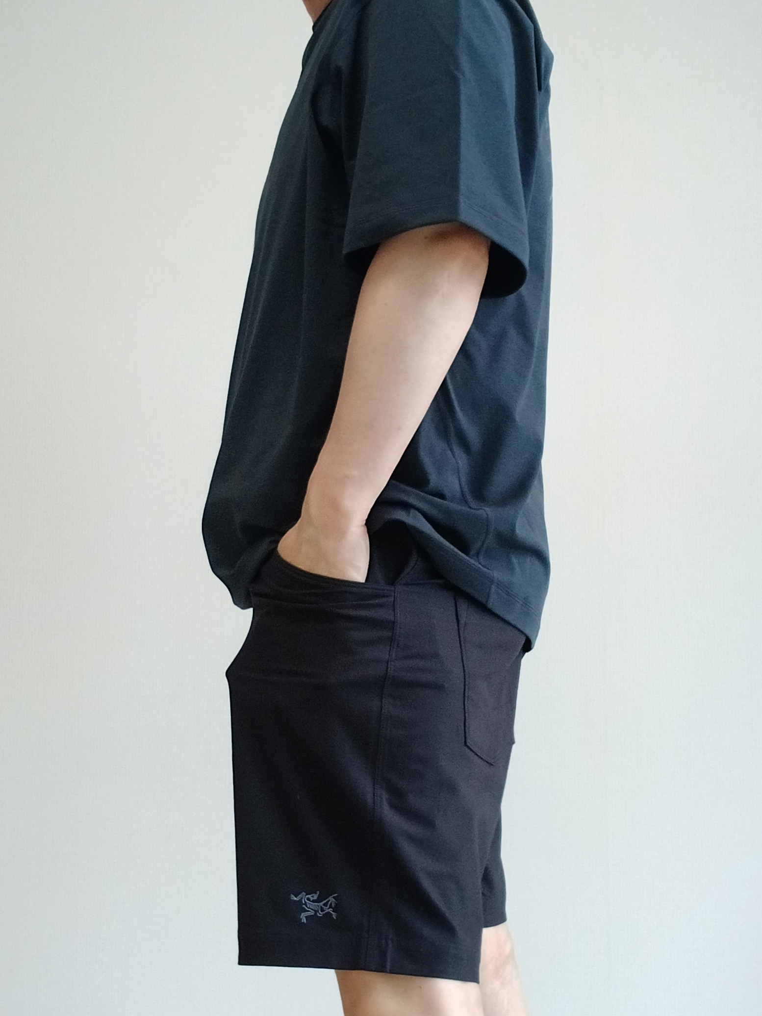 Arc'teryx Kragg Cotton Short 9 Inch Black, Arc'teryx Kragg Cotton Short 9 Inch Forage 착용 스타일 - 1