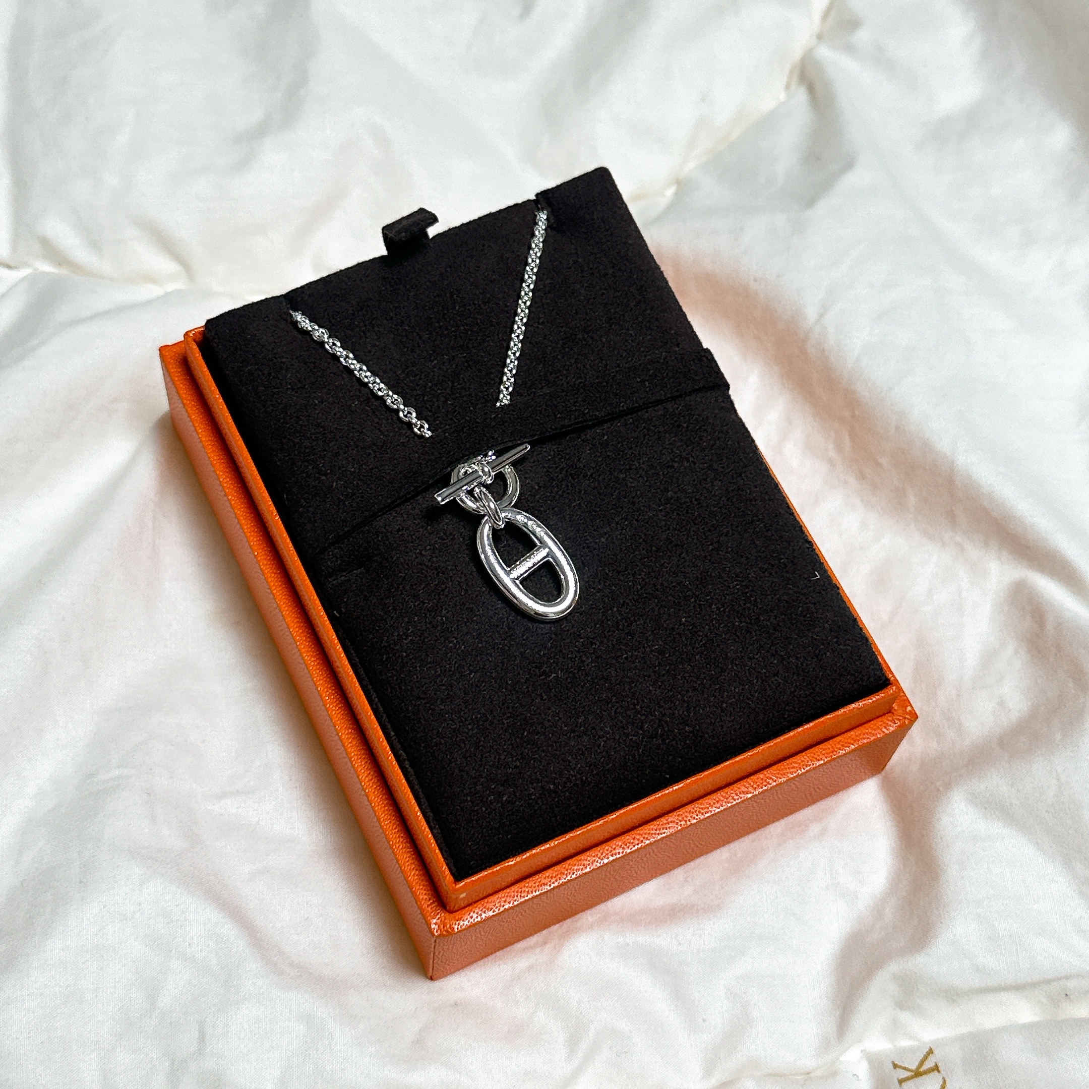 (W) Hermes Chaine D'Ancre Pendant Sterling Silver 착용 스타일 - 2