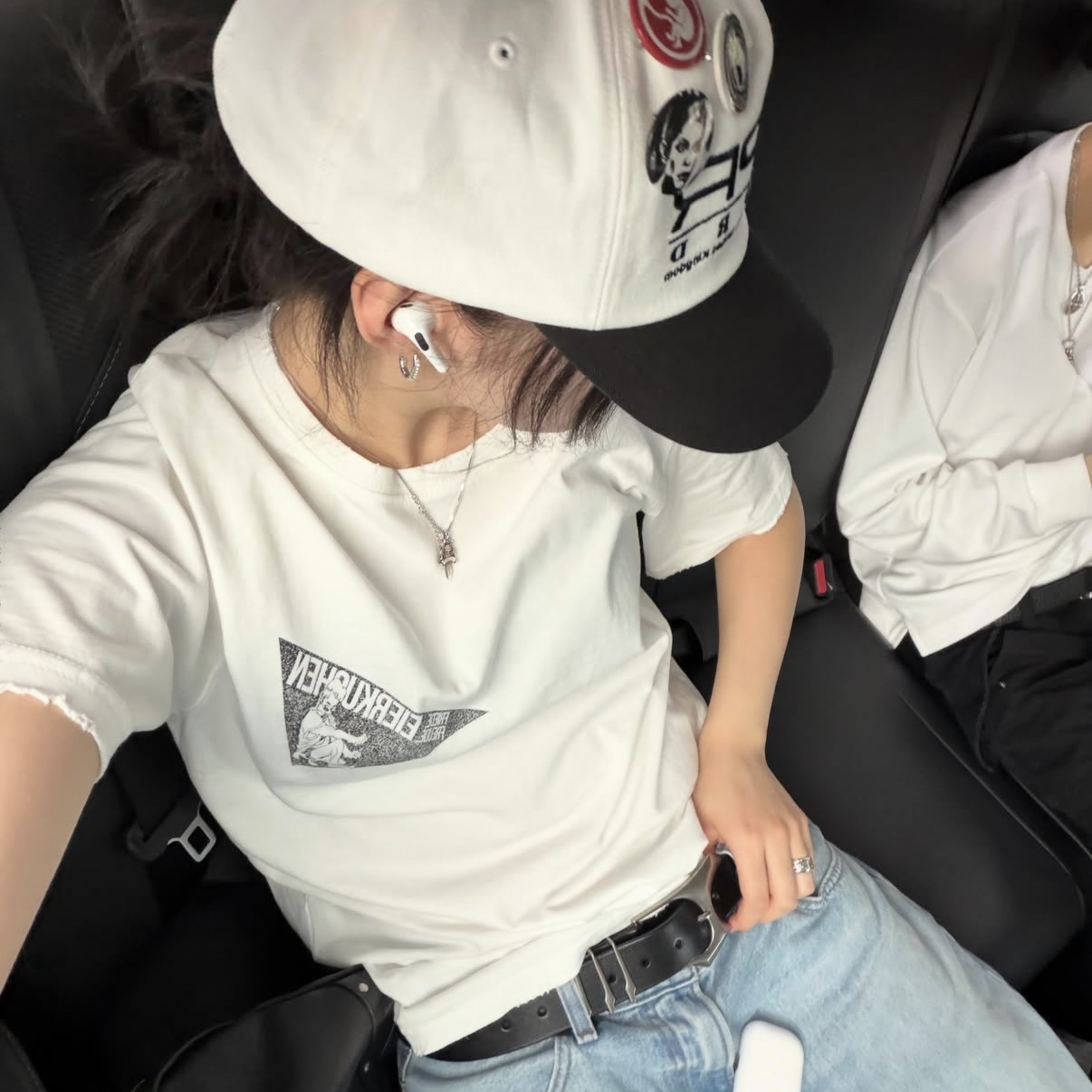 Epr. Layer Record 5 Panel Cap, Epr. Layer Love Parade T-shirt 착용 스타일 - 1