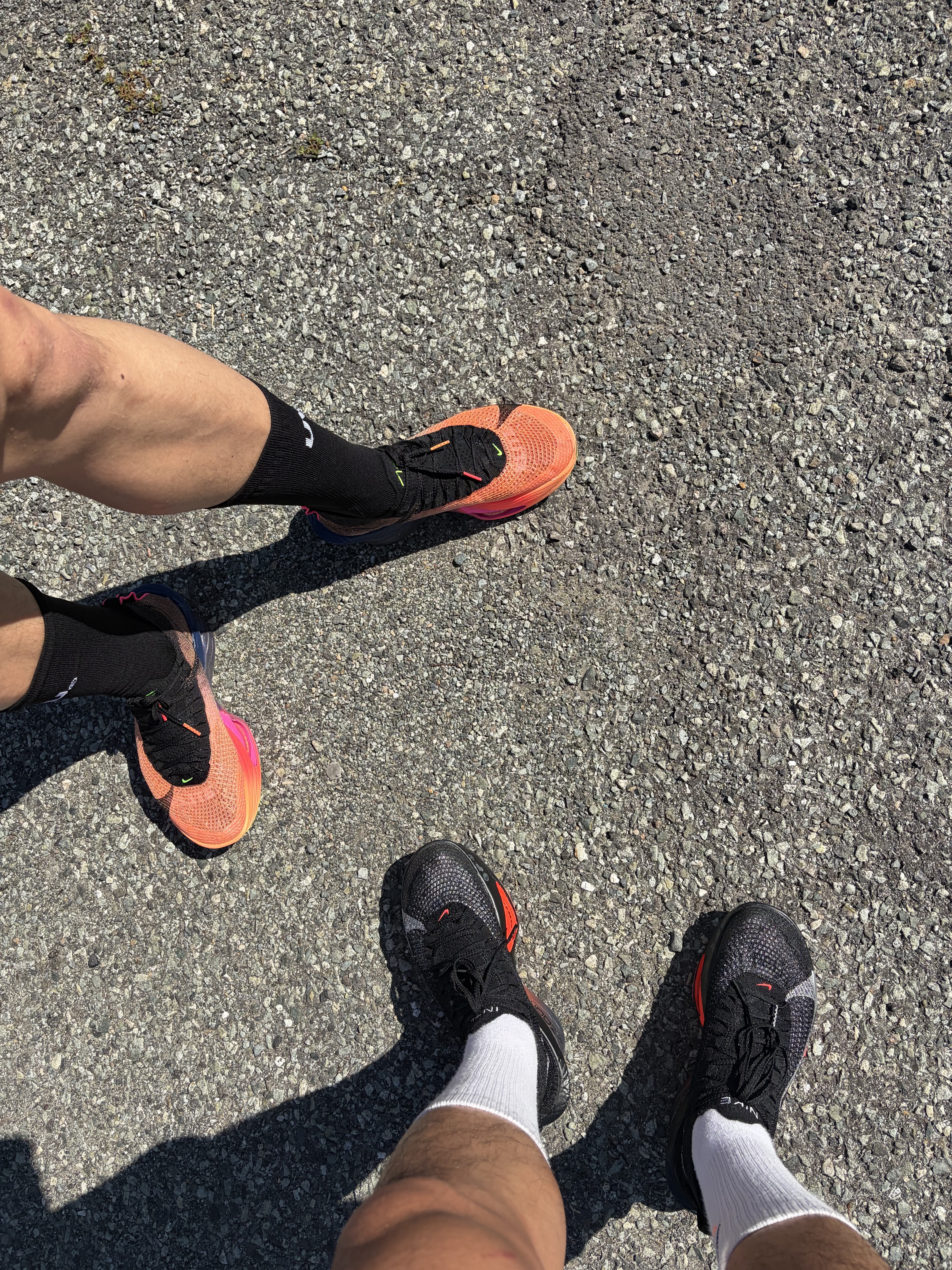 Nike Air Zoom Alphafly Next% 3 Black Bright Crimson, Nike Alphafly 3 Orange Pulse Purple Dynasty 착용 스타일 - 1