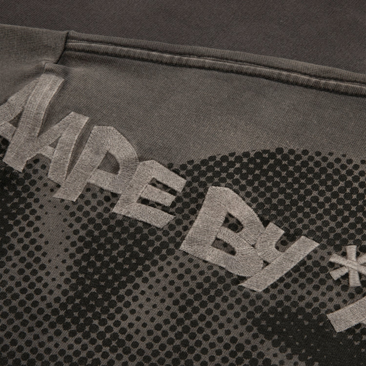 에이프 문페이스 그래픽 티셔츠 라이트 블랙 - 26FW(AAPE Moonface Graphics T-Shirt Light Black - 26FW) - 4