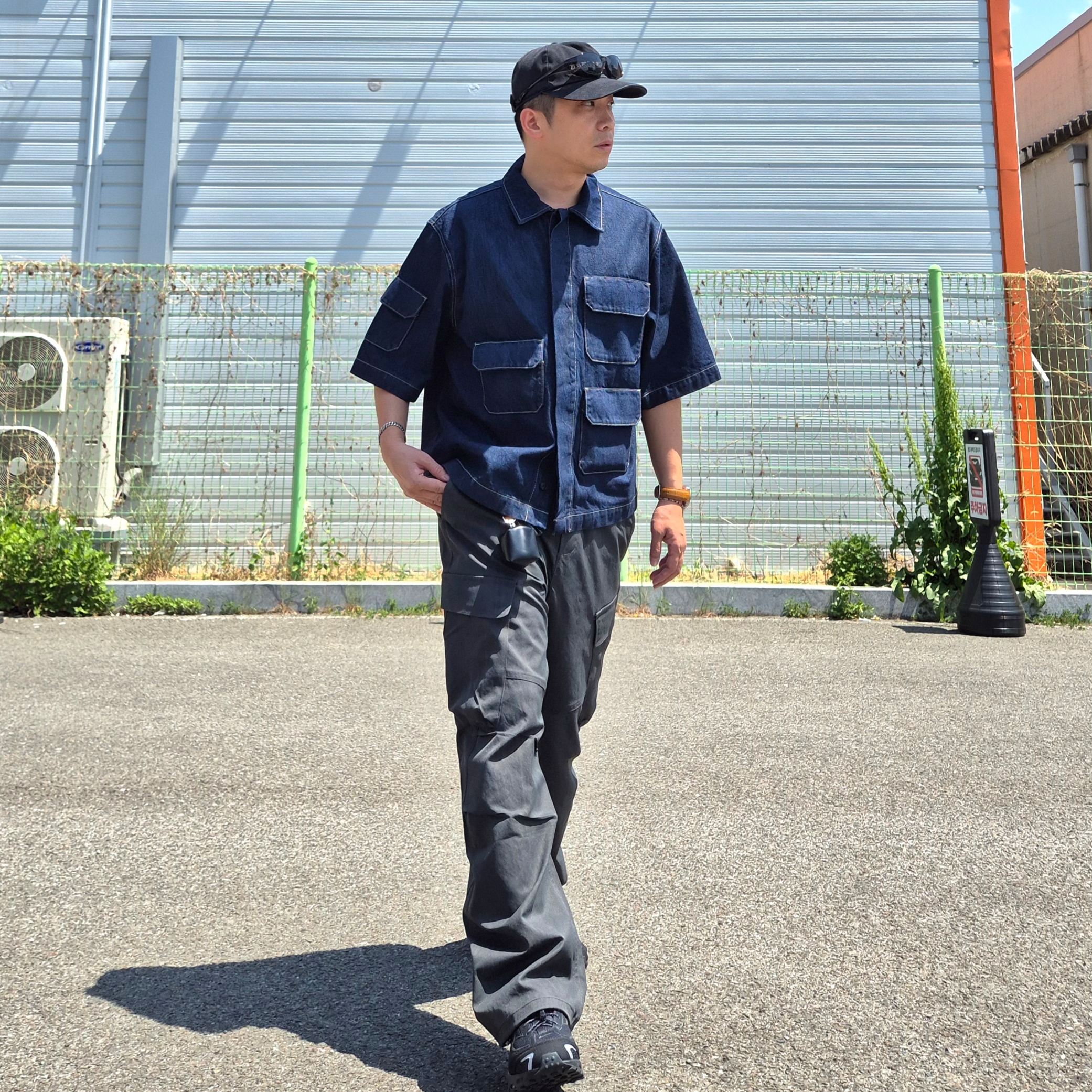 Nike Shox Ride 2 Off Noir and Velvet Brown, Takashiba Gimune Safety Overglasses Black 착용 스타일 - 4