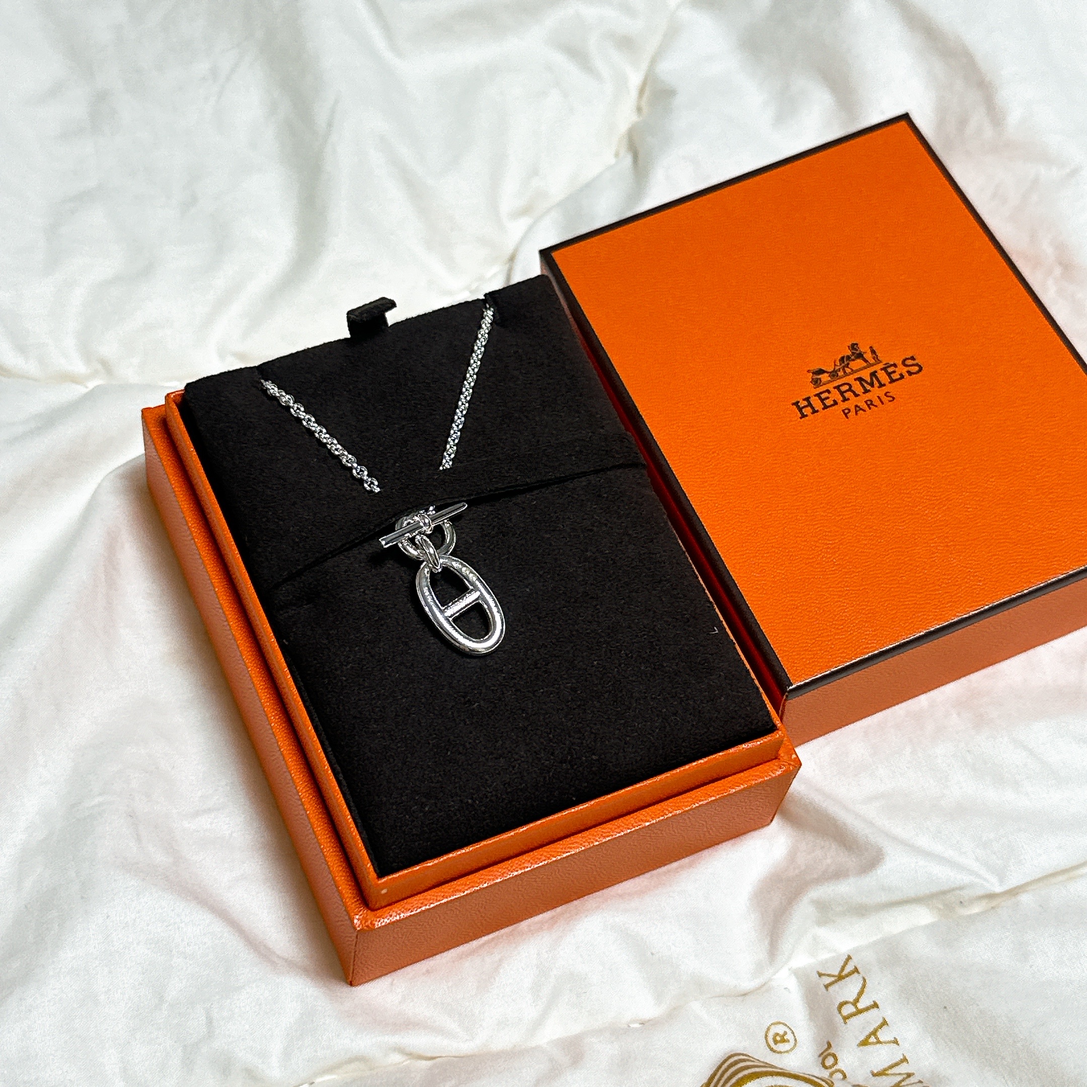 (W) Hermes Chaine D'Ancre Pendant Sterling Silver 착용 스타일 - 1