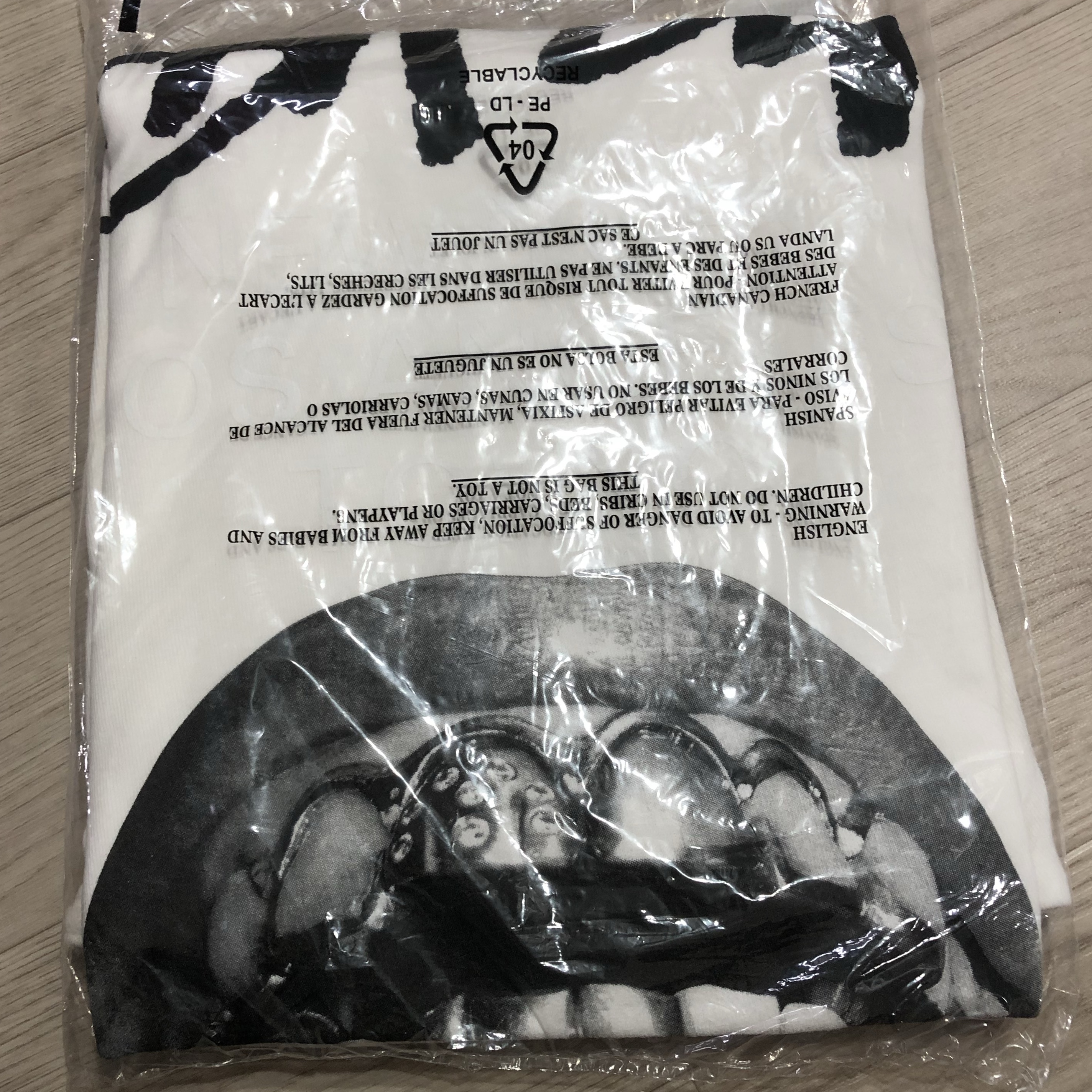 Stussy x Rick Owens 40 WT T-Shirt 착용 스타일