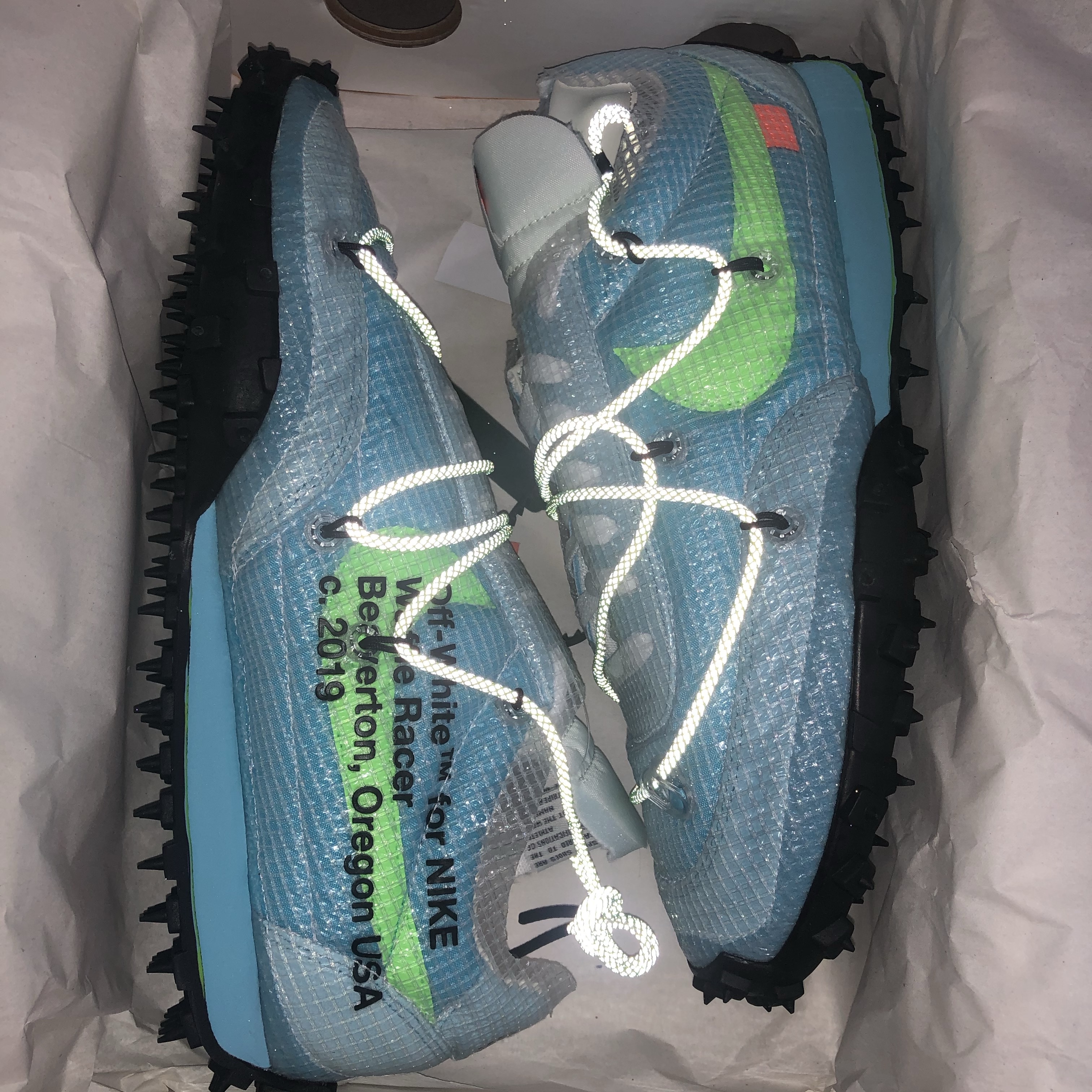 (W) Nike x Off-White Waffle Racer Vivid Sky 착용 스타일