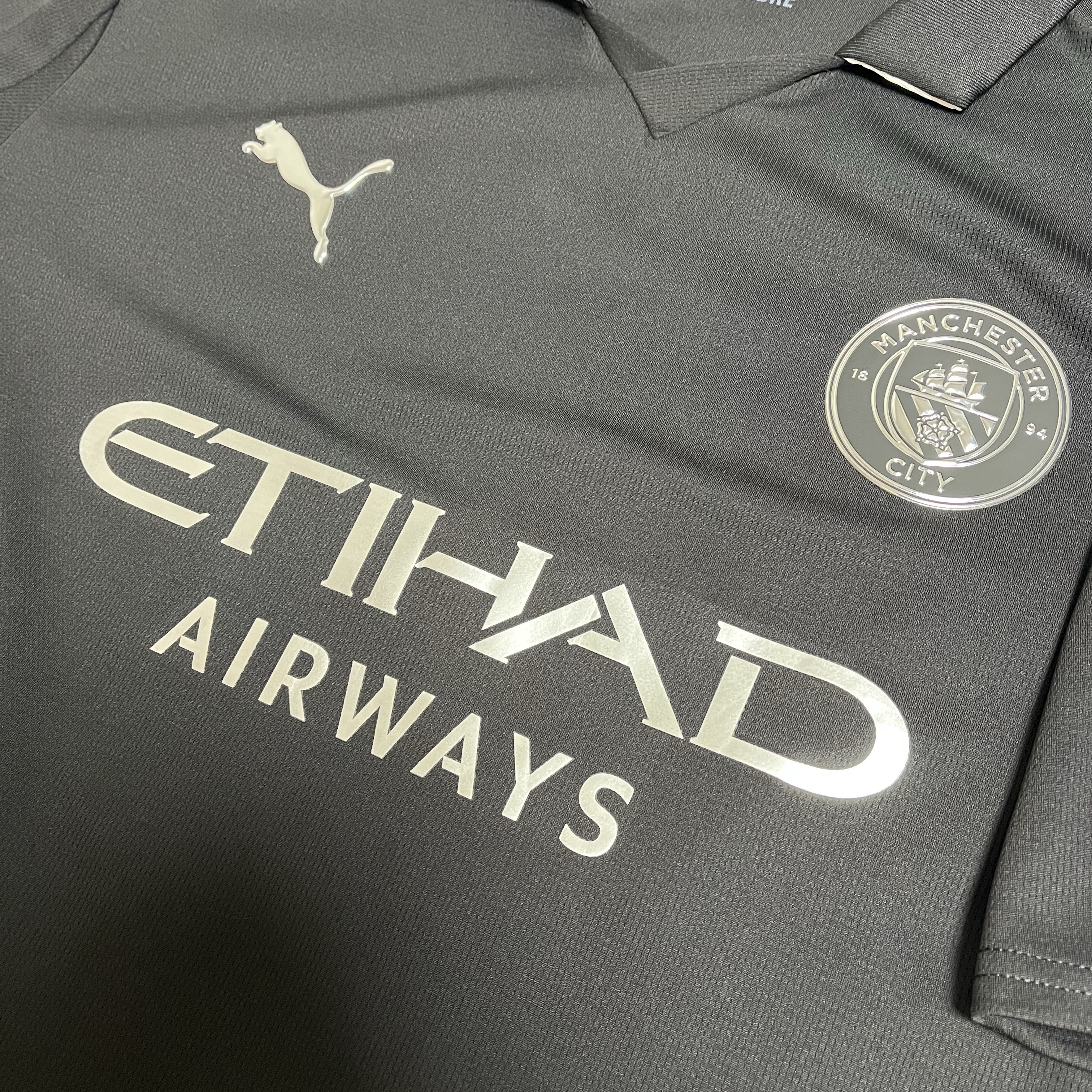 Puma Manchester City 2025/26 Away Replica Jersey Black (Non Marking Ver.) 착용 스타일 - 2
