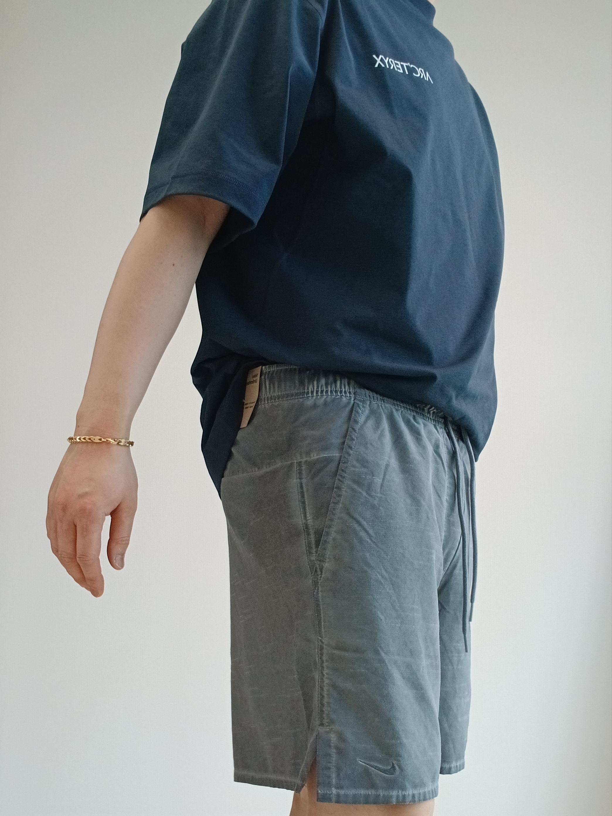 Nike N.A.C. Unlimited 7 Inch Training Shorts Smoke Grey (IF2814-084), Arc'teryx Envoy Grand Wall SS T-Shirt Orion 착용 스타일 - 5