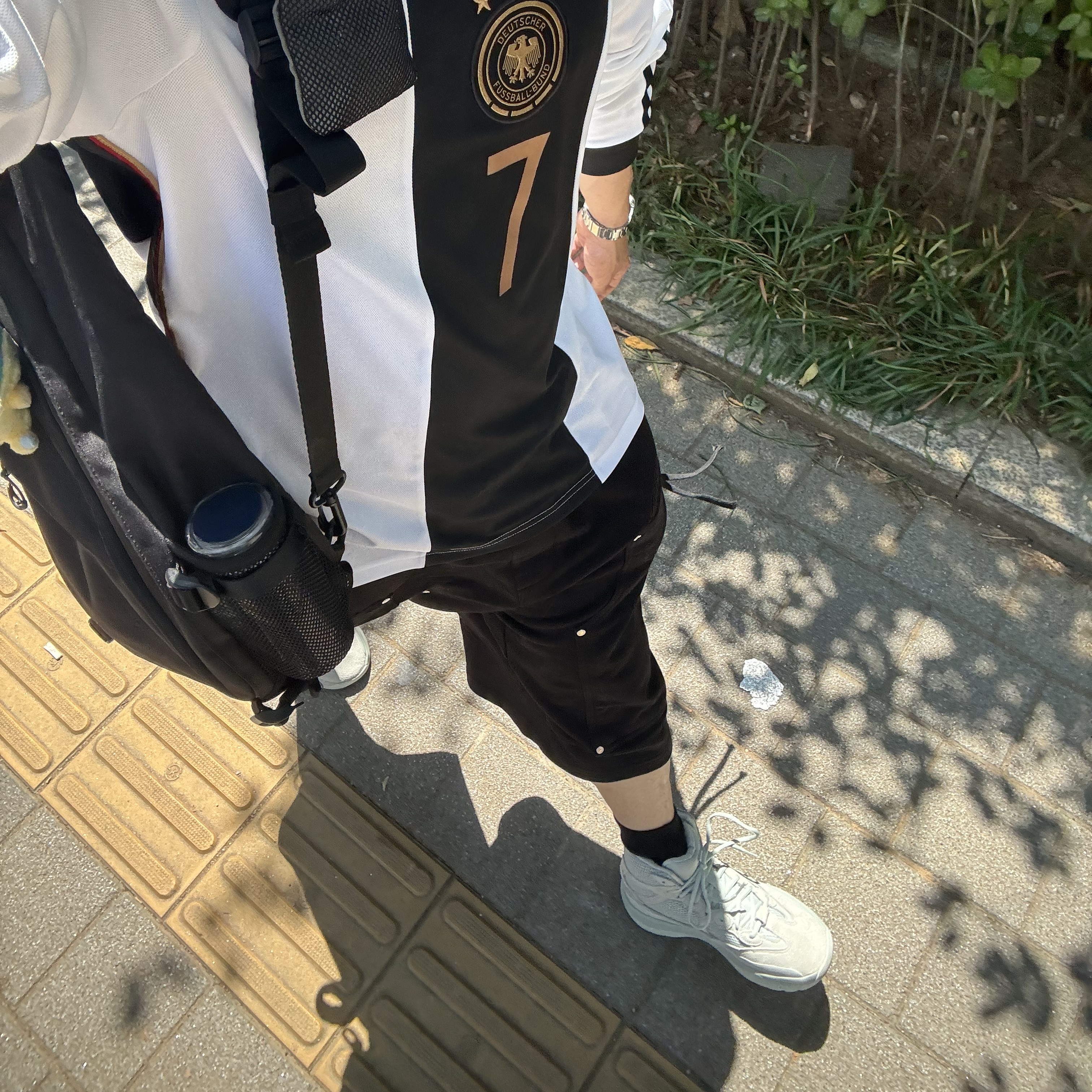Adidas Yeezy Desert Boot Salt, Adidas Germany 2022 Home Jersey White - US Sizing 착용 스타일