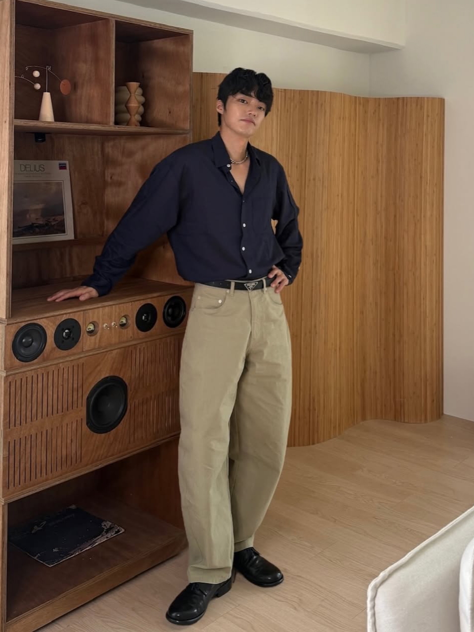 Knitted Linen Crop Shirts Linen, Knitted Linen Crop Shirts Navy 착용 스타일 - 1