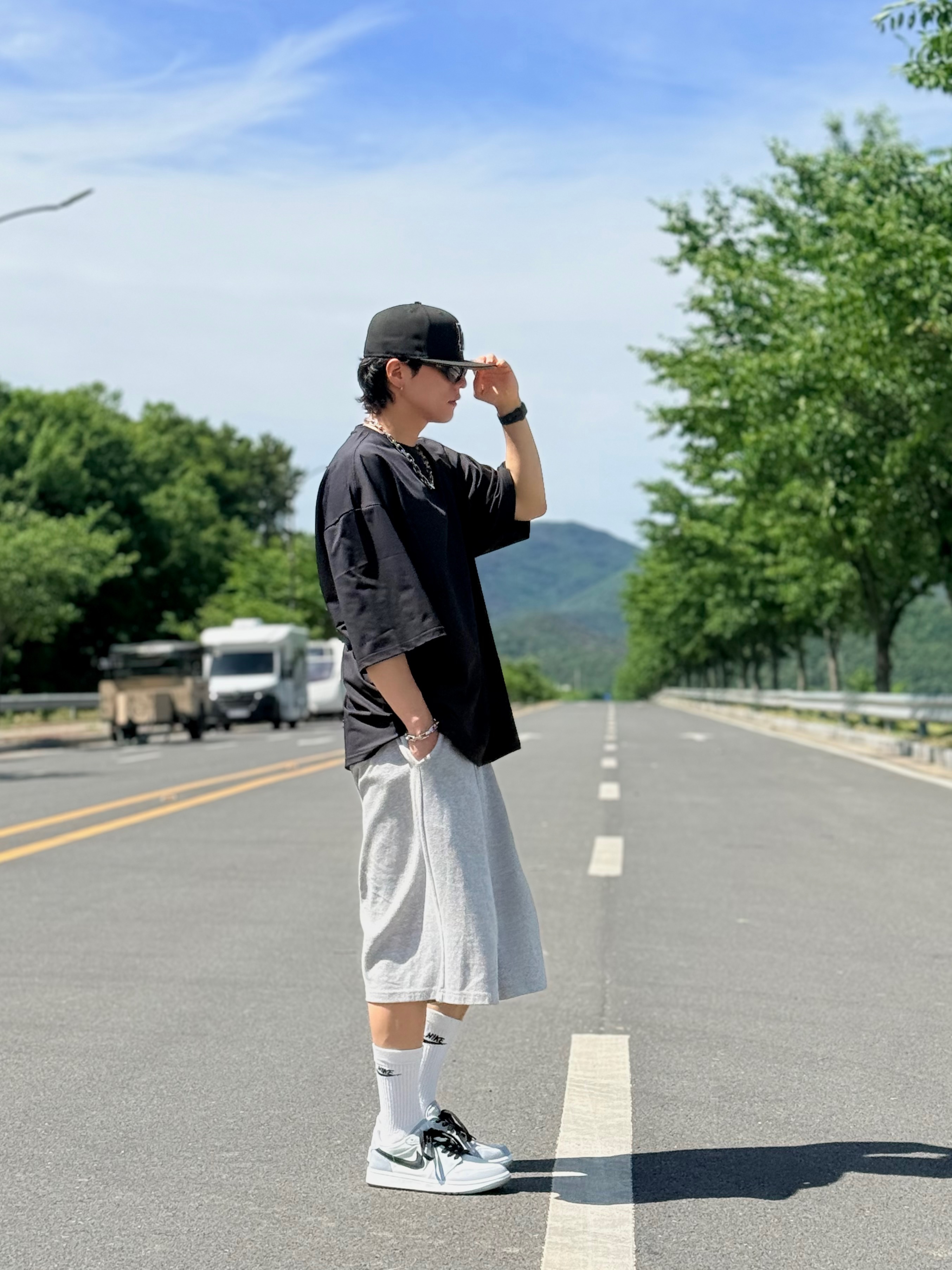 Jordan 1 Low Golf Wolf Grey, Ray-Ban DADDY-O II Polished Black Frame Green Classic G-15 Lenses 착용 스타일 - 6