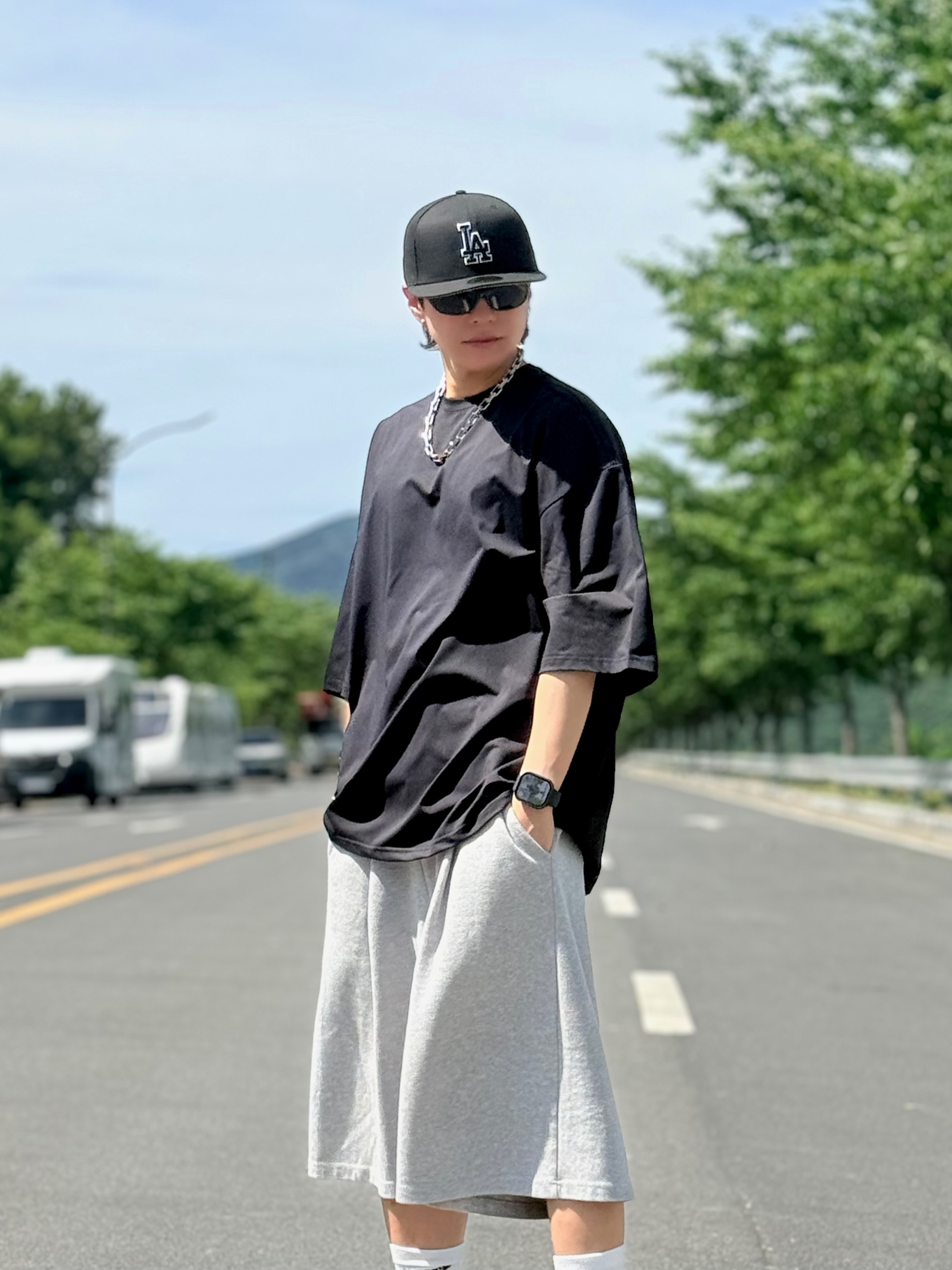 Jordan 1 Low Golf Wolf Grey, Ray-Ban DADDY-O II Polished Black Frame Green Classic G-15 Lenses 착용 스타일 - 3