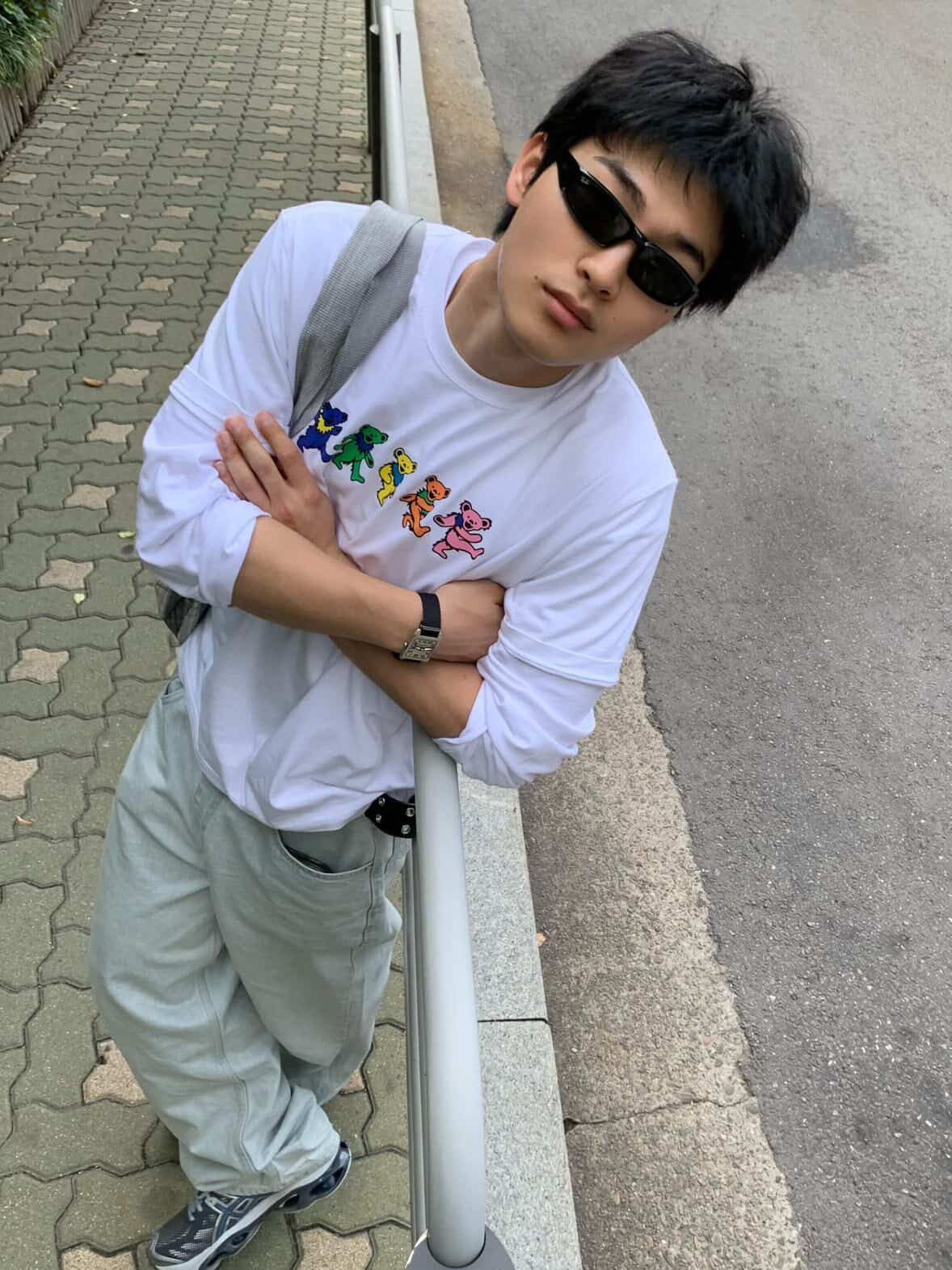 ITSMYHUMOR Cheese Patch Baggy Pants Ice Blue, Asics Gel-Kinetic 2.0 Pure Silver Blue Coast 착용 스타일 - 1
