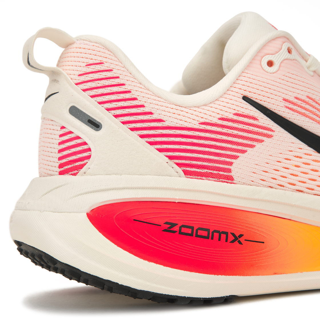 (W) 나이키 보메로 18 세일 브라이트 크림슨((W) Nike Vomero 18 Sail Bright Crimson) - 8