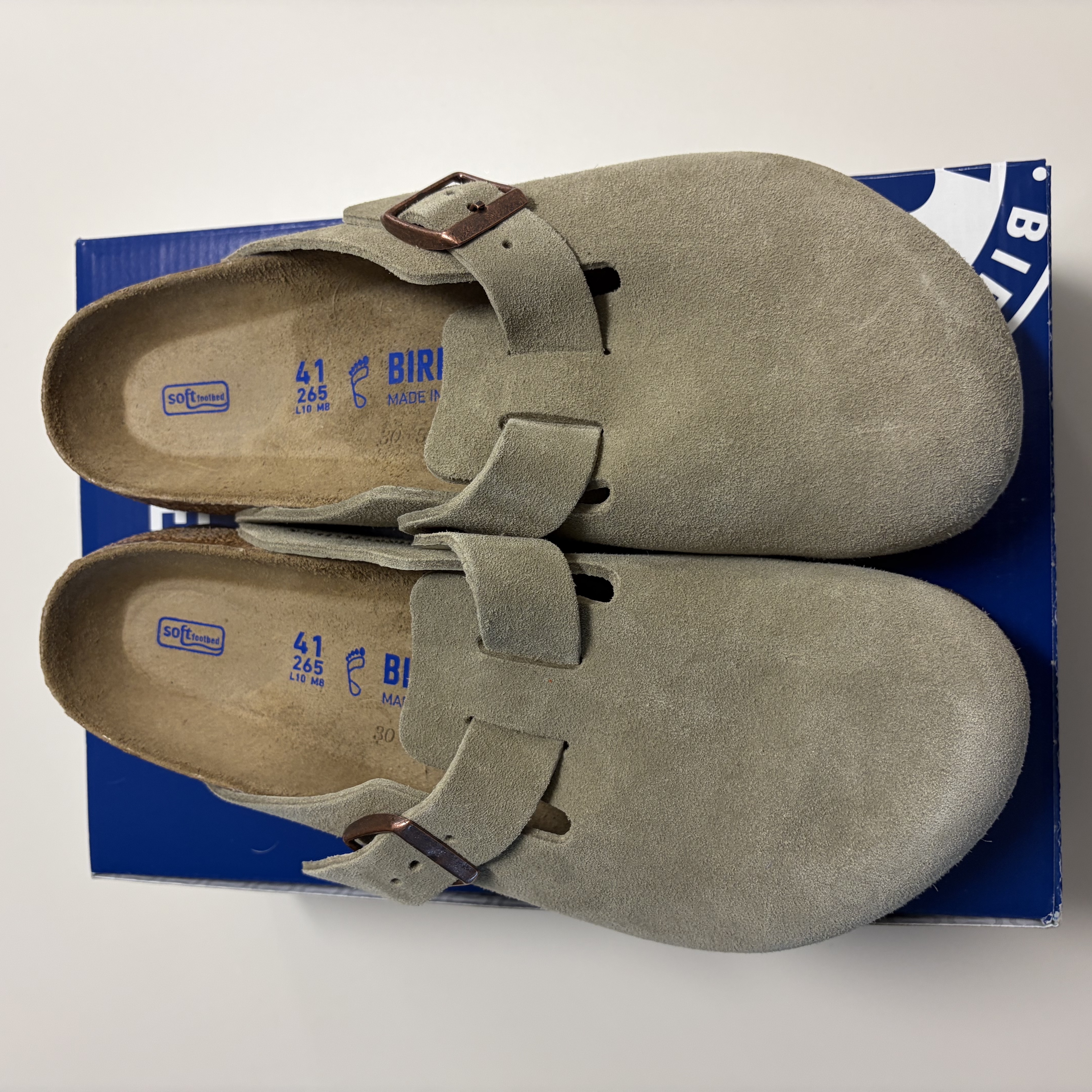 Birkenstock Boston Soft Footbed Taupe - Regular 착용 스타일