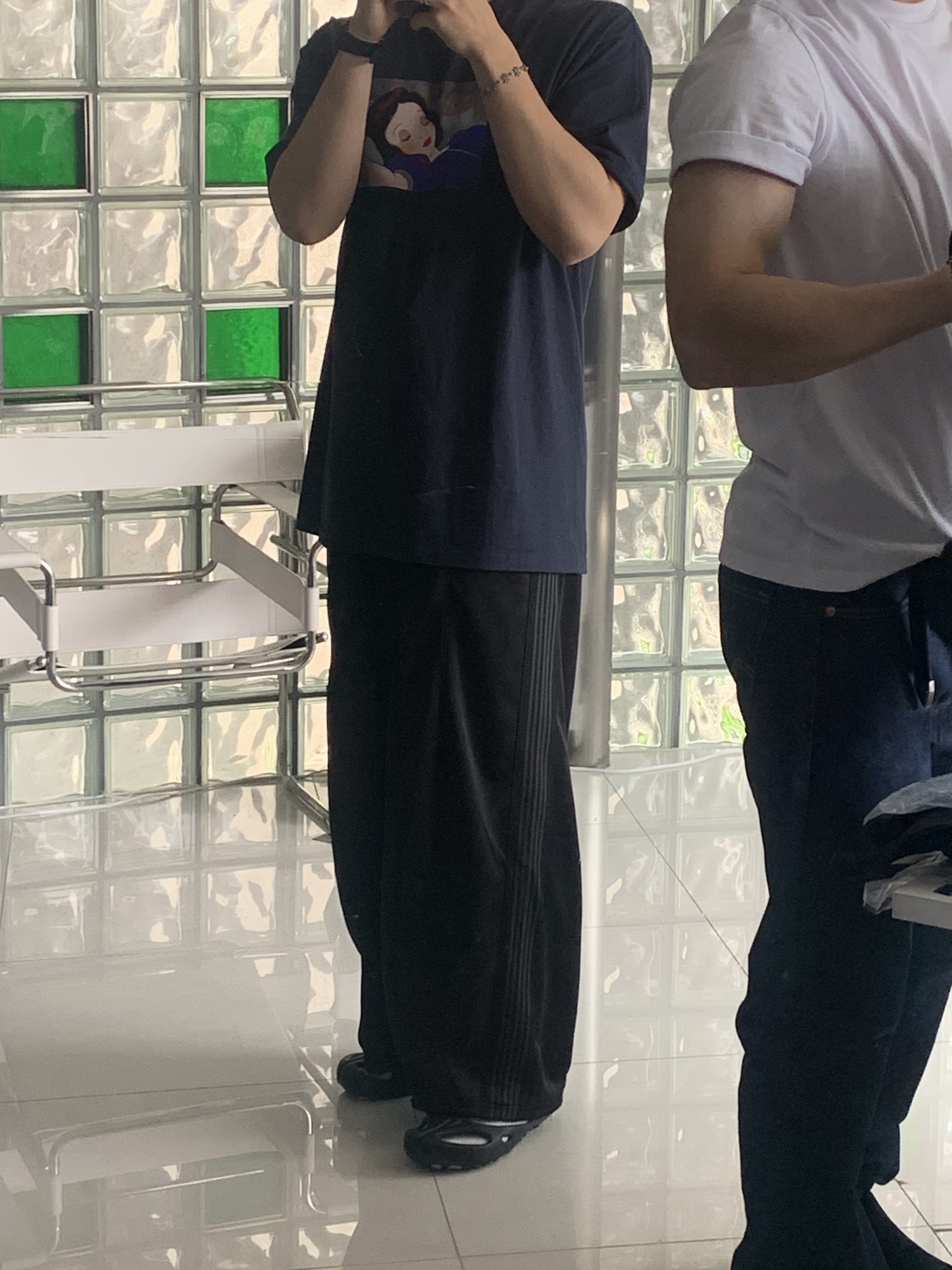 On Running x Post Archive Faction (Paf) Cloudmonster 2 Black Magnet, Undermycar Shinsegae Pop-Up T-Shirt Monochrome - 22SS 착용 스타일 - 4