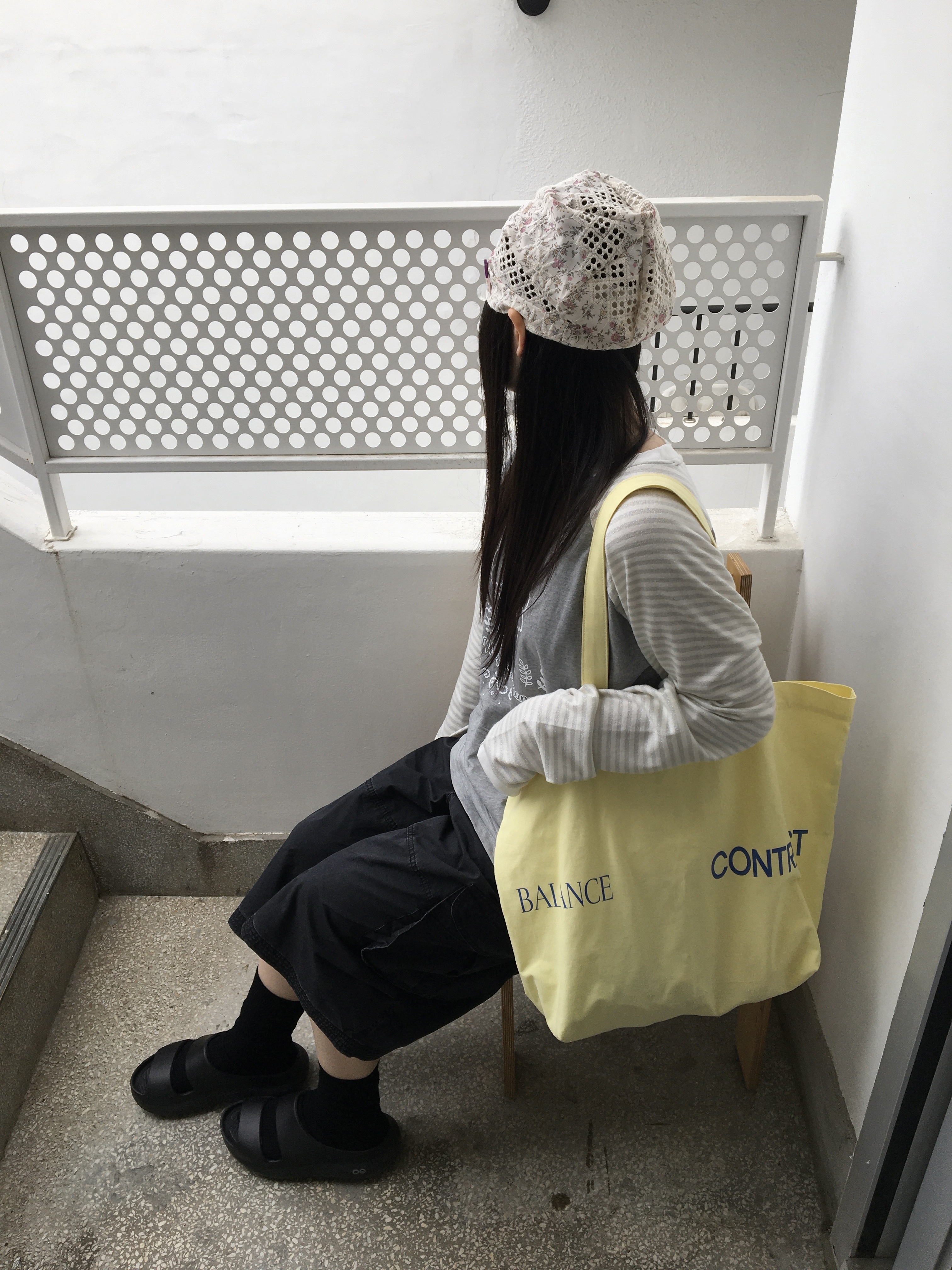noun Easeful Tote Bag Lemon 착용 스타일 - 2