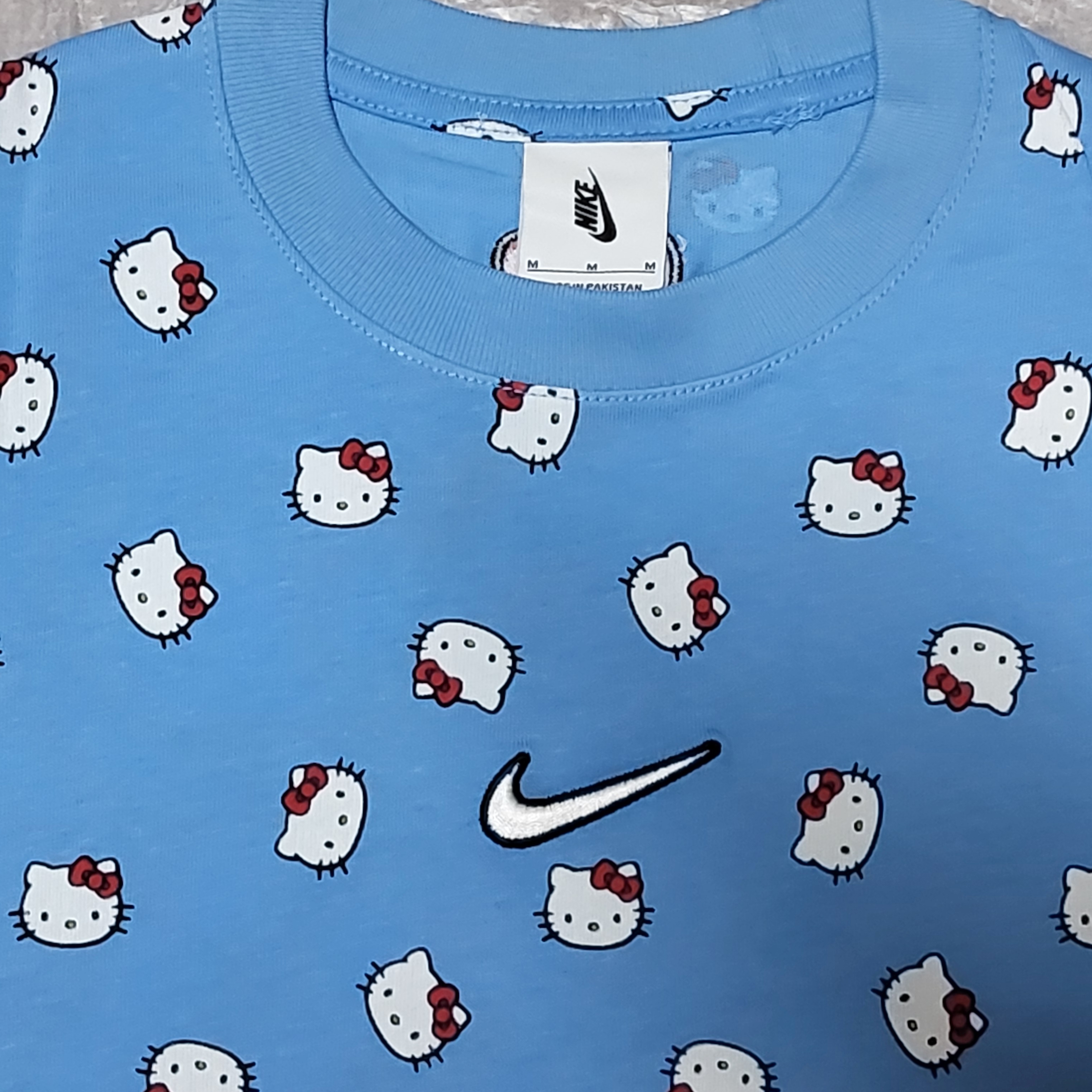 Nike x Hello Kitty NRG T-Shirt University Blue - Asia 착용 스타일 - 2