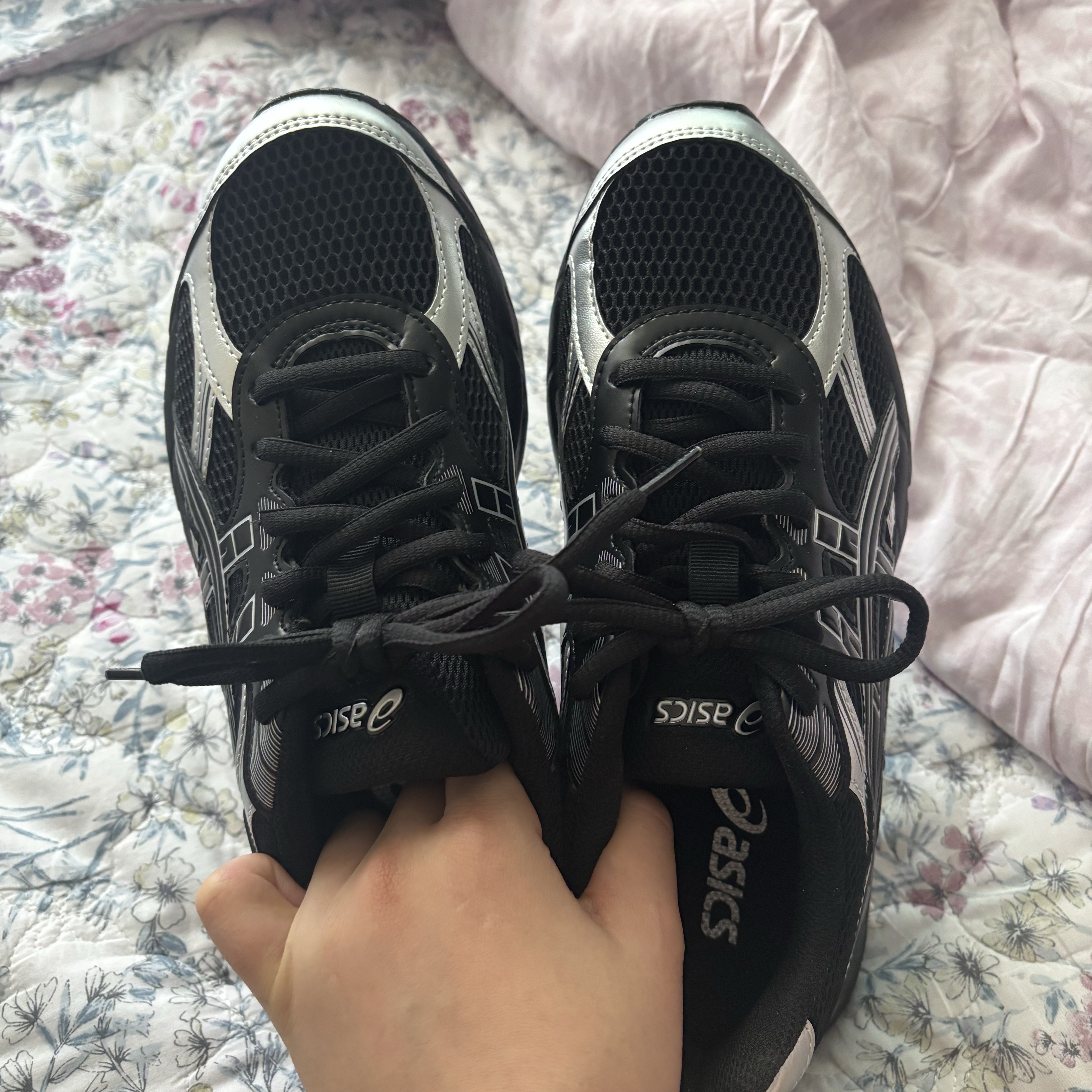 (GS) Asics Gel Contana Black Silver 착용 스타일 - 1
