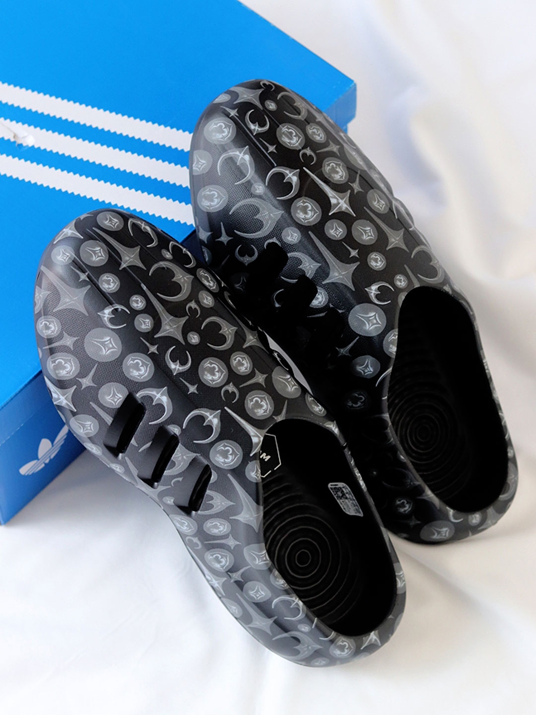 Adidas x Thug Club Adifom Iiinfinity Mule Core Black 착용 스타일 - 1