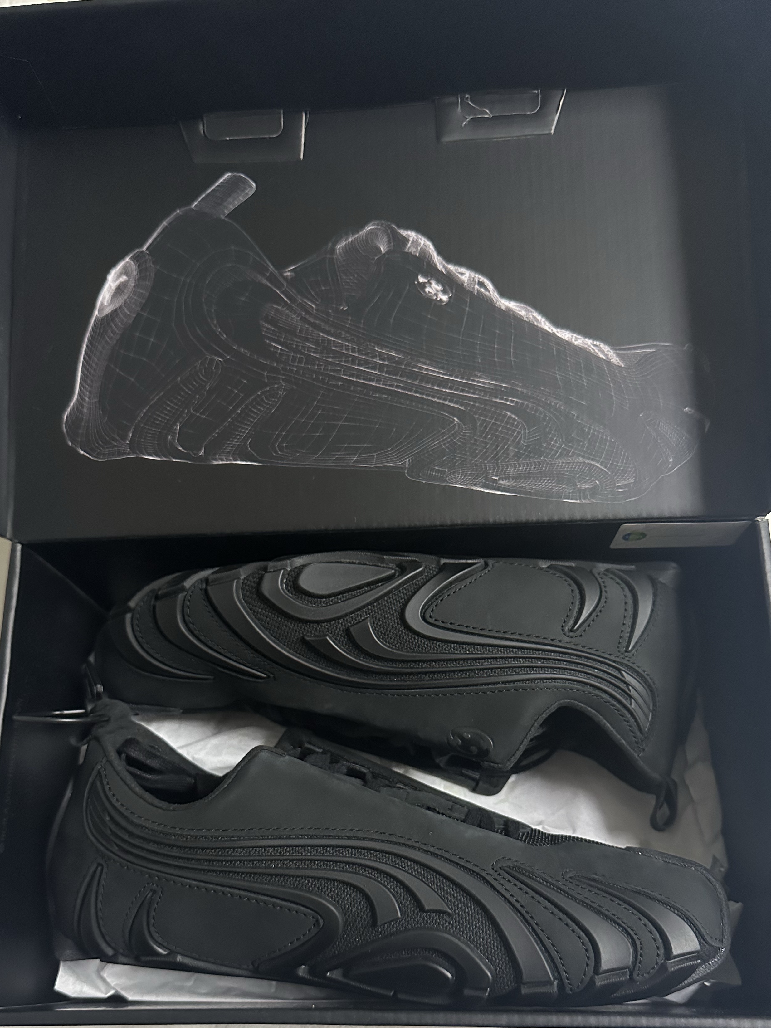 Puma x Sansan Gear Talon Black 착용 스타일 - 2
