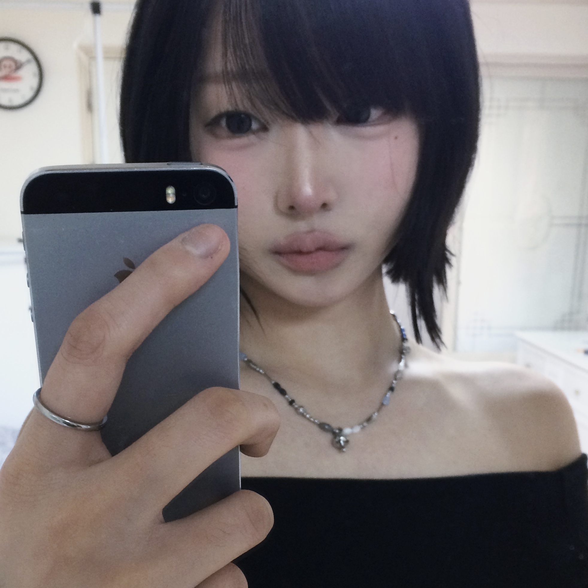 Riomeu Parasola Mushroom Necklace 착용 스타일