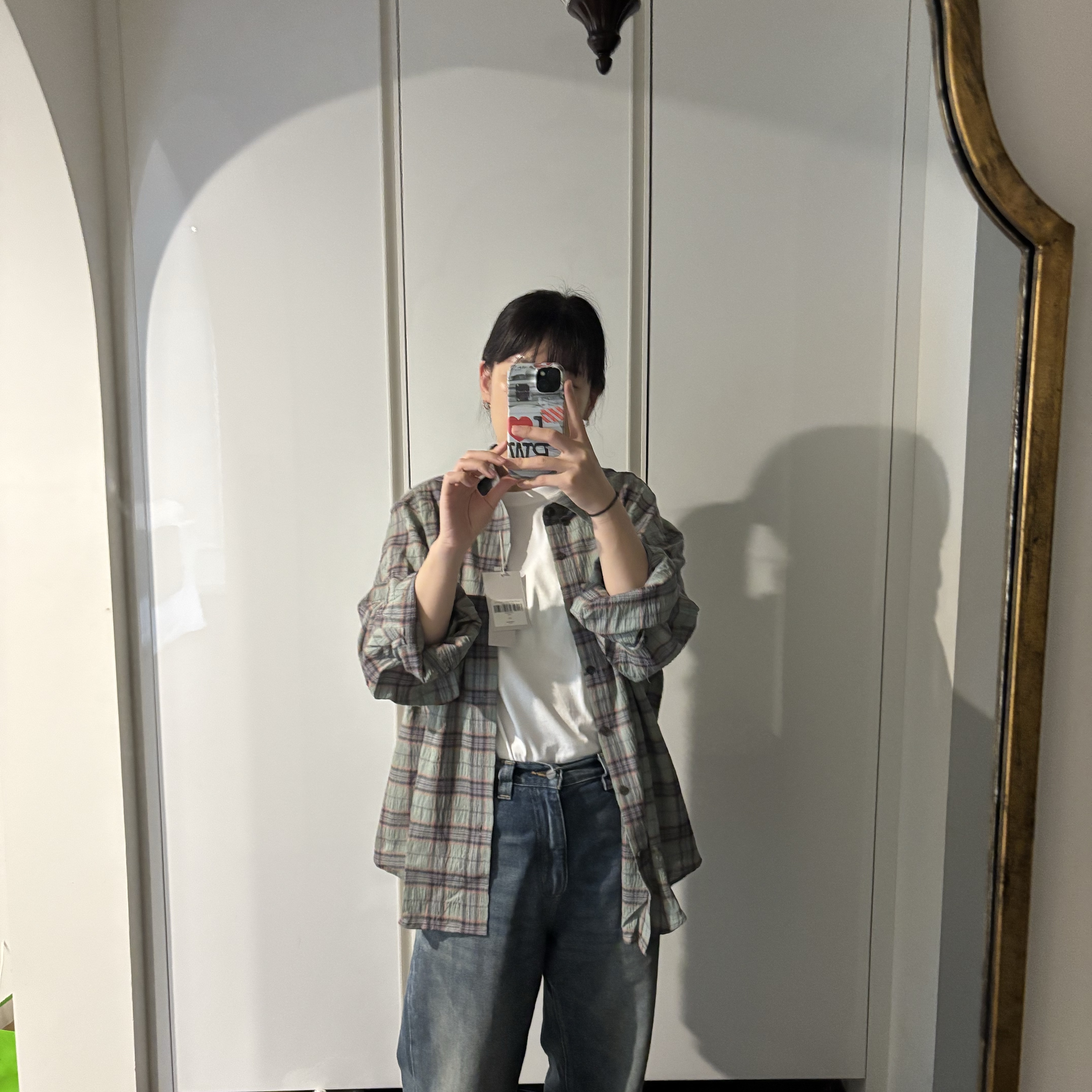 Undermycar Mu.123 Original Logo Basic Long Sleeve Check Shirts Khaki 착용 스타일