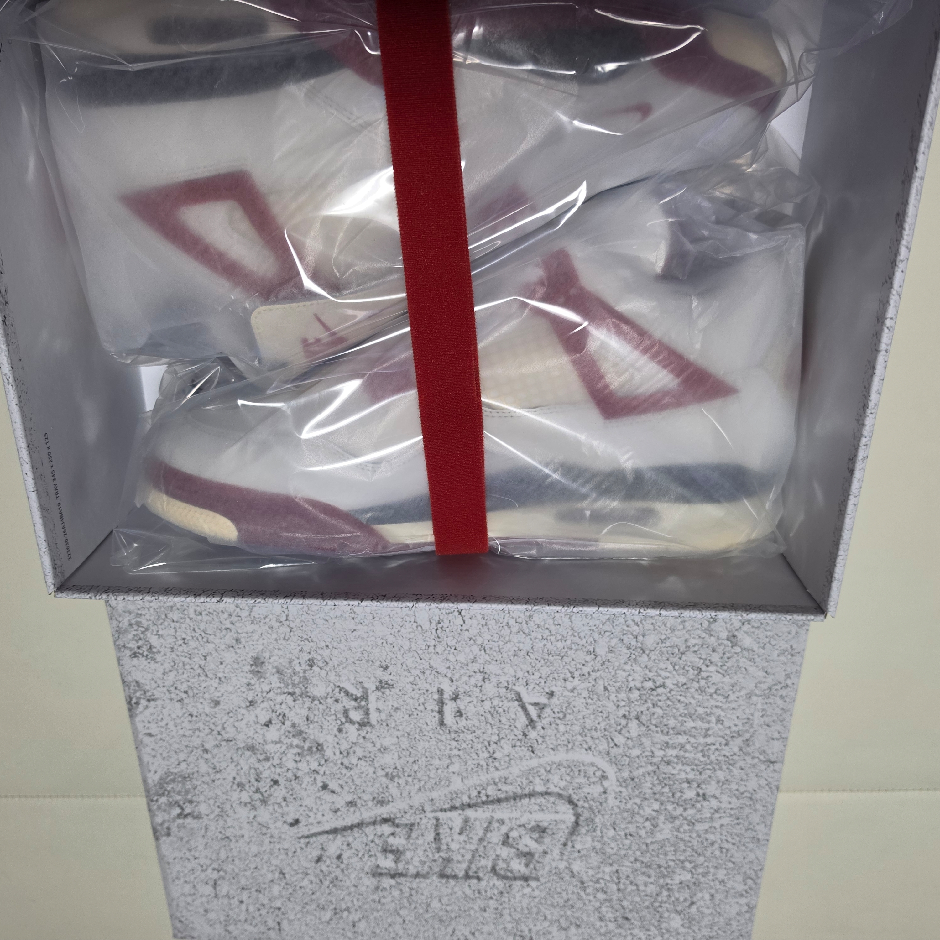 Jordan 4 x Nigel Sylvester Retro OG Brick After Brick 착용 스타일