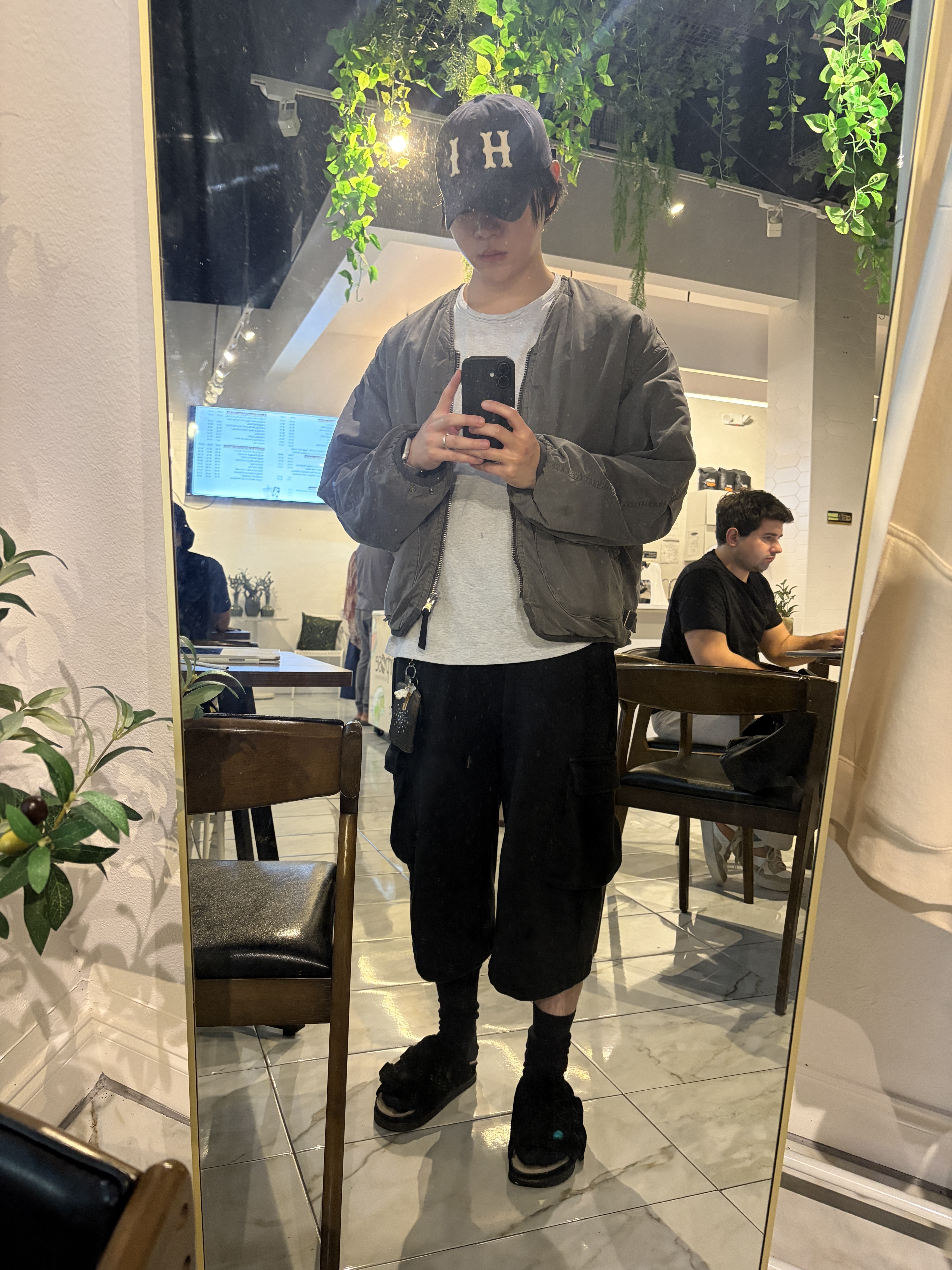 Polyteru Human Index index 1/2 Cargo Pants Black, [프리오더] Polyteru Jumbo Slippers Black 착용 스타일