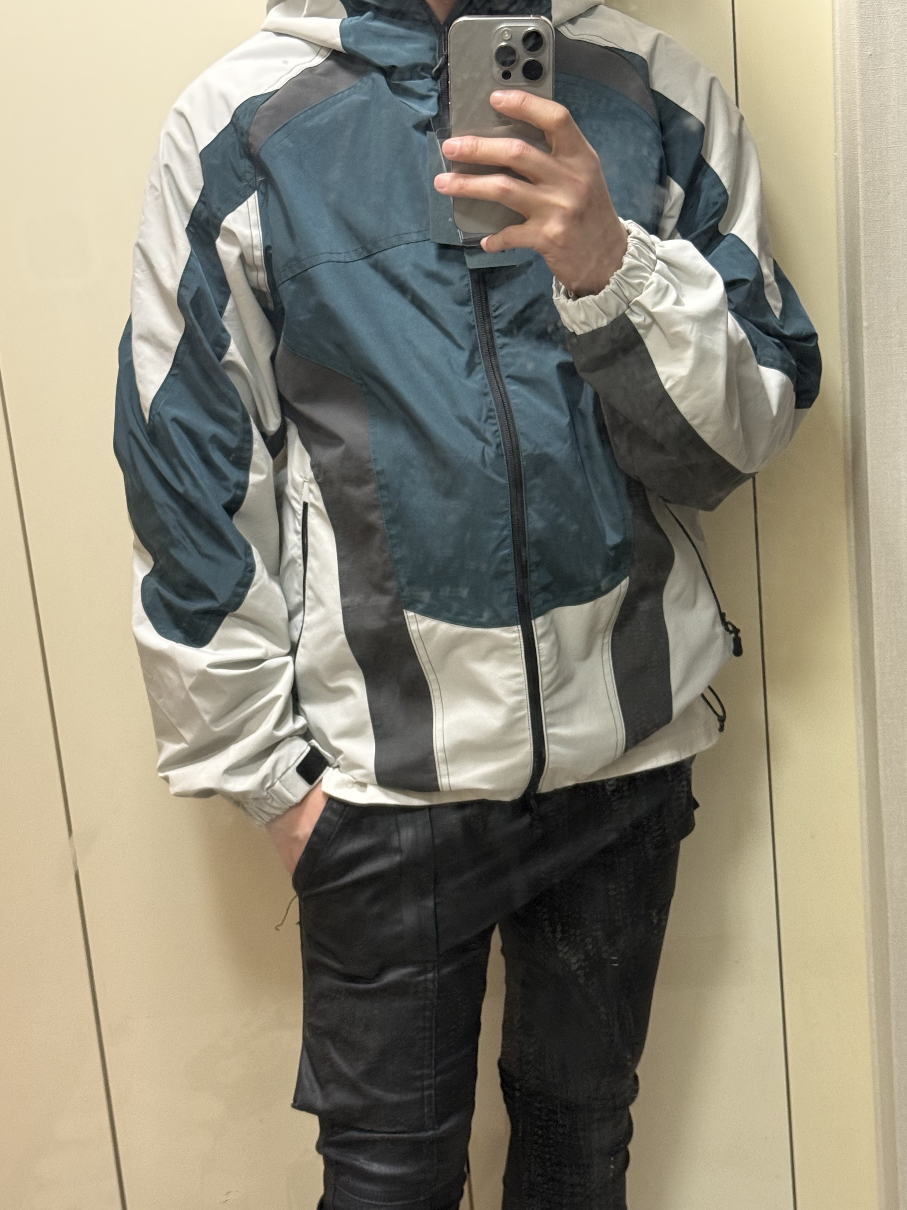 Undermycar Emerald Block Shell Parka Emerald 착용 스타일 - 4