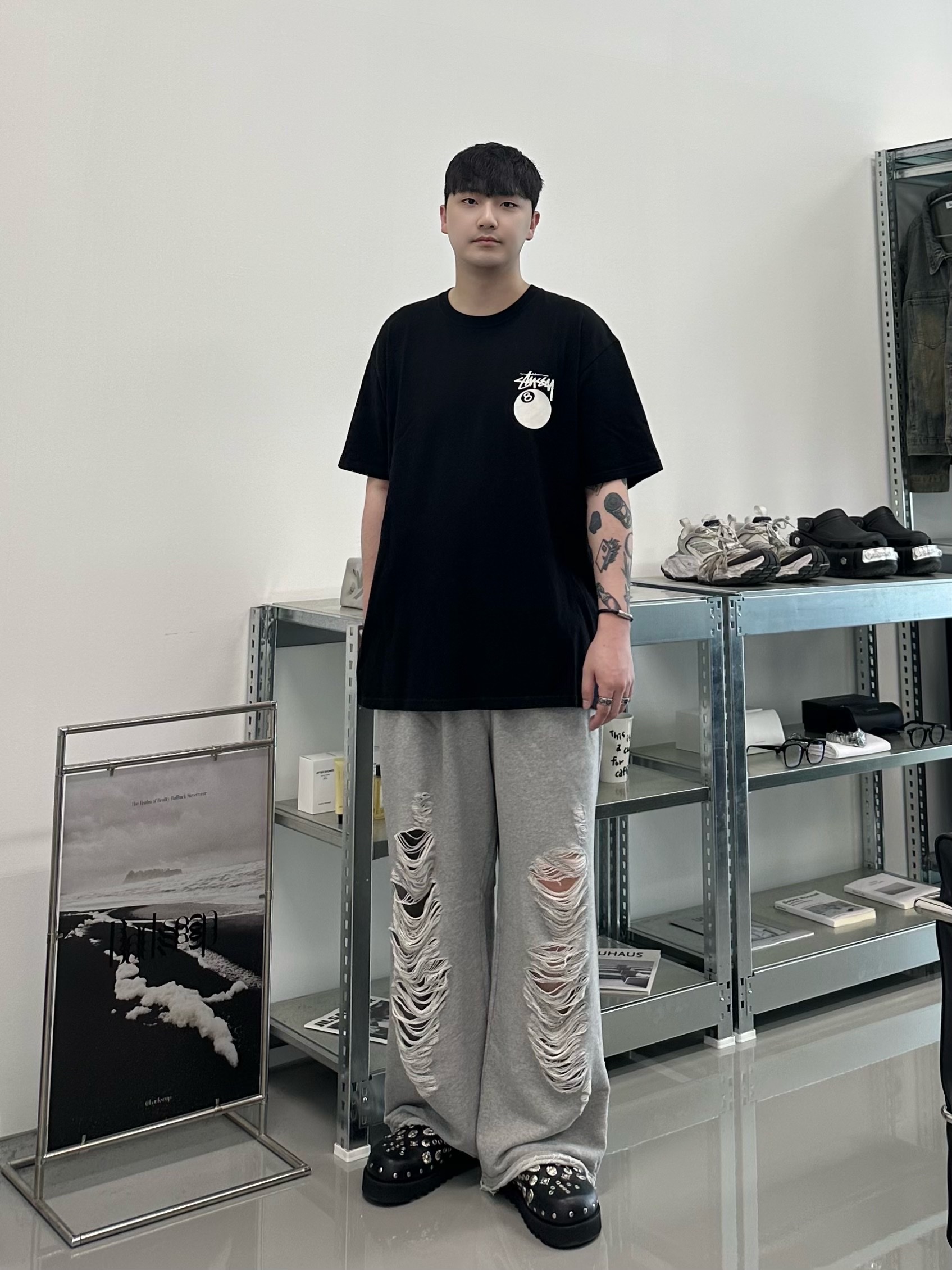 Toga Pulla AJ1058 Leather Black - 26SS 착용 스타일
