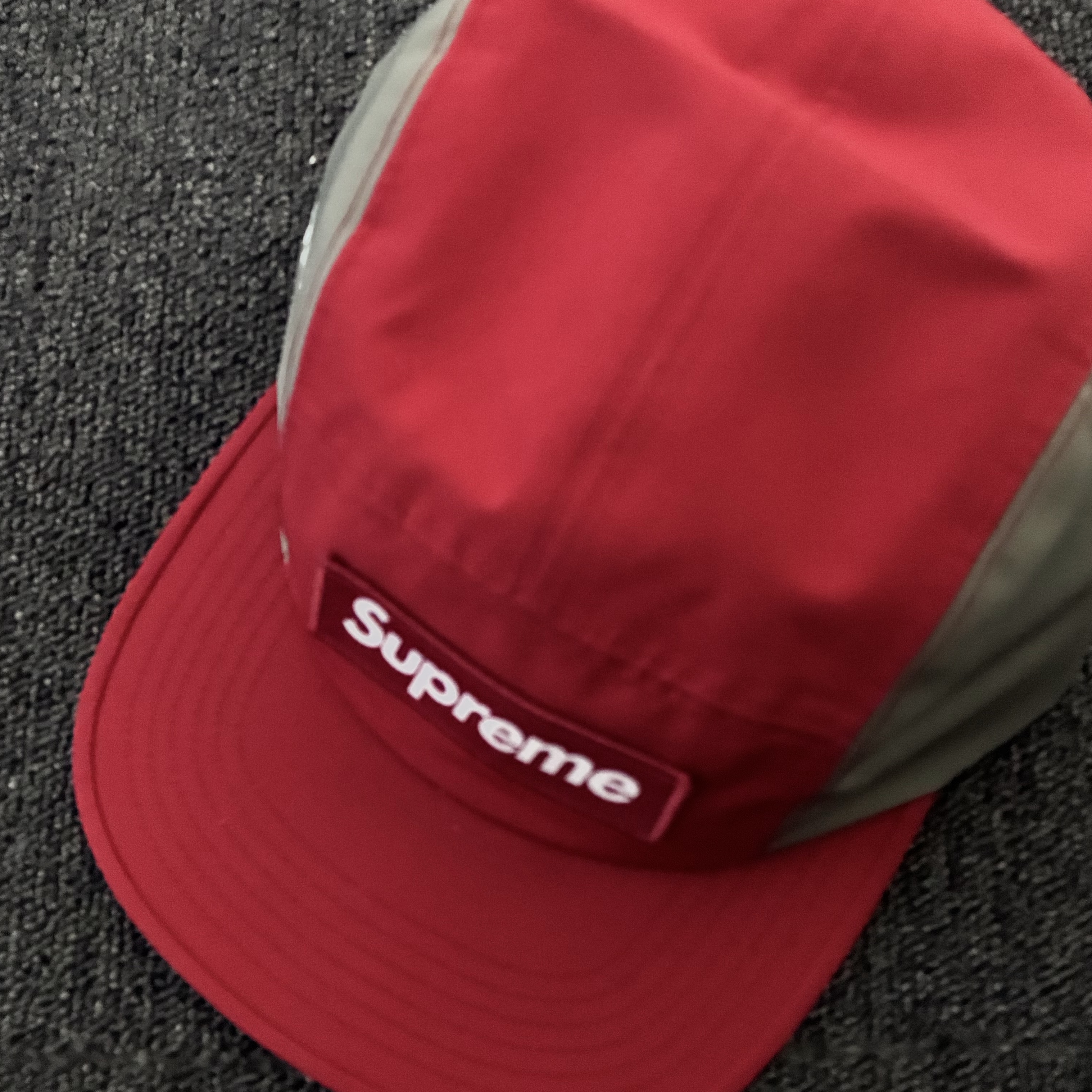 Supreme Gore-Tex Camp Cap Red - 26SS 착용 스타일