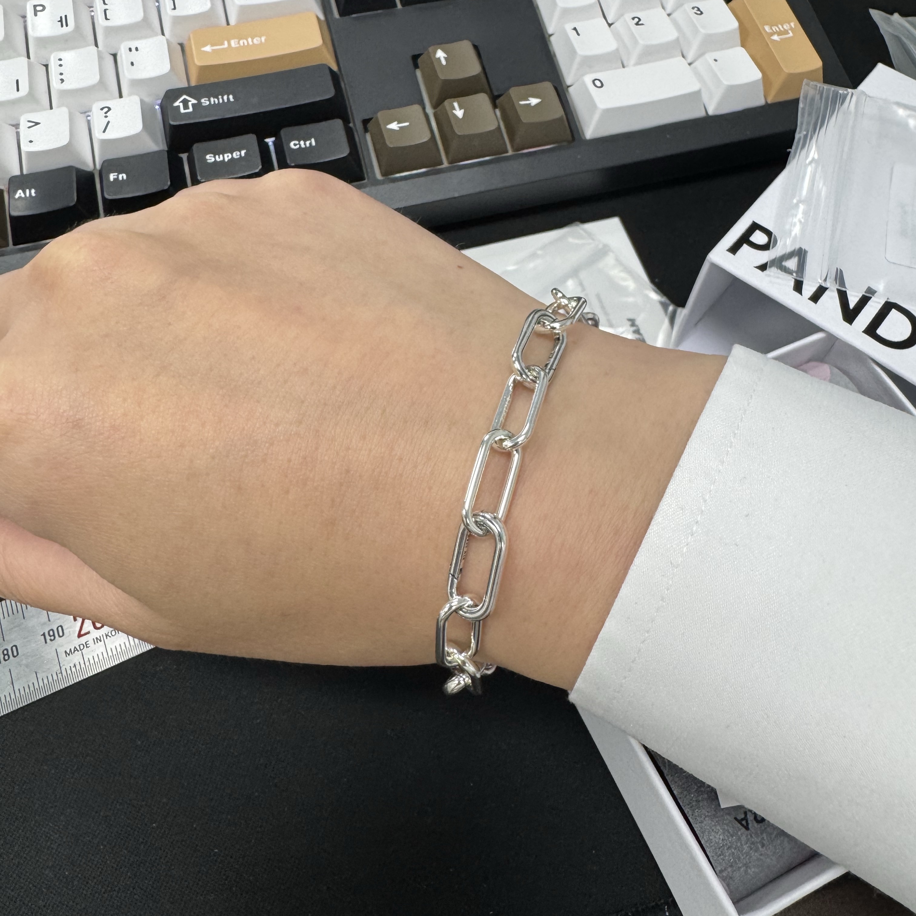 (W) Pandora ME Link Chain Bracelet Sterling Silver Clear 착용 스타일 - 5