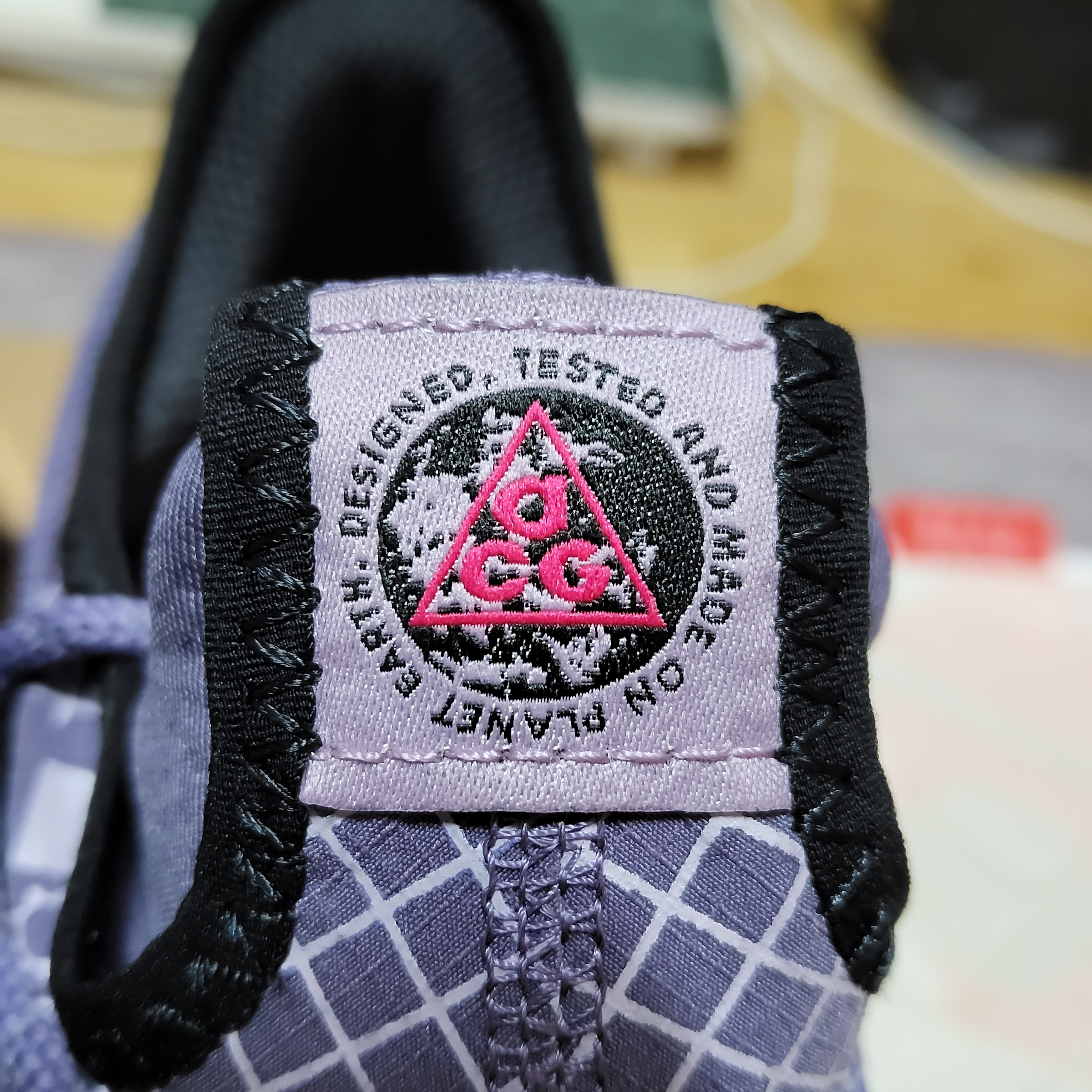 Nike ACG Mountain Fly Low Canyon Purple 착용 스타일 - 5