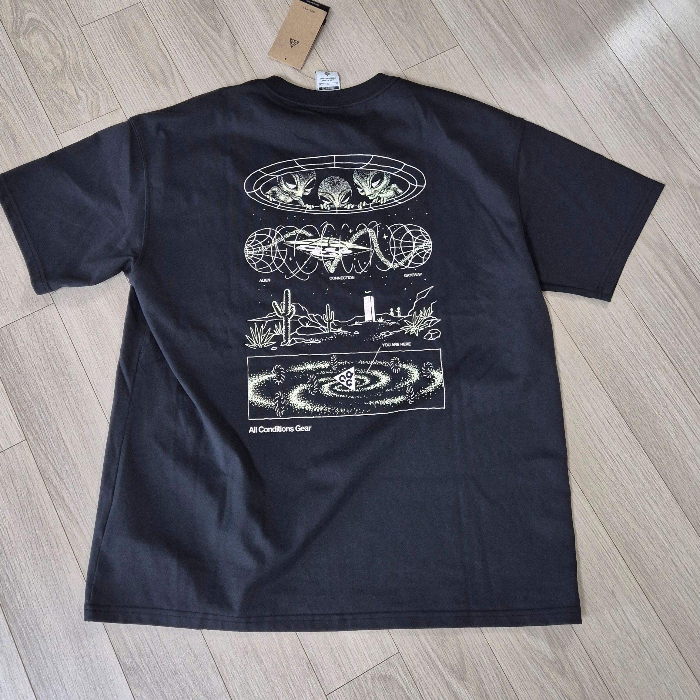 Nike ACG Mystery Lights T-Shirt Black - Asia 착용 스타일 - 2