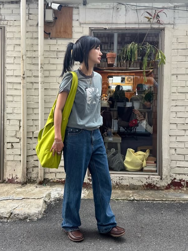 MAINBOOTH Sun Trace T-shirt TEAL Green 착용 스타일 - 6