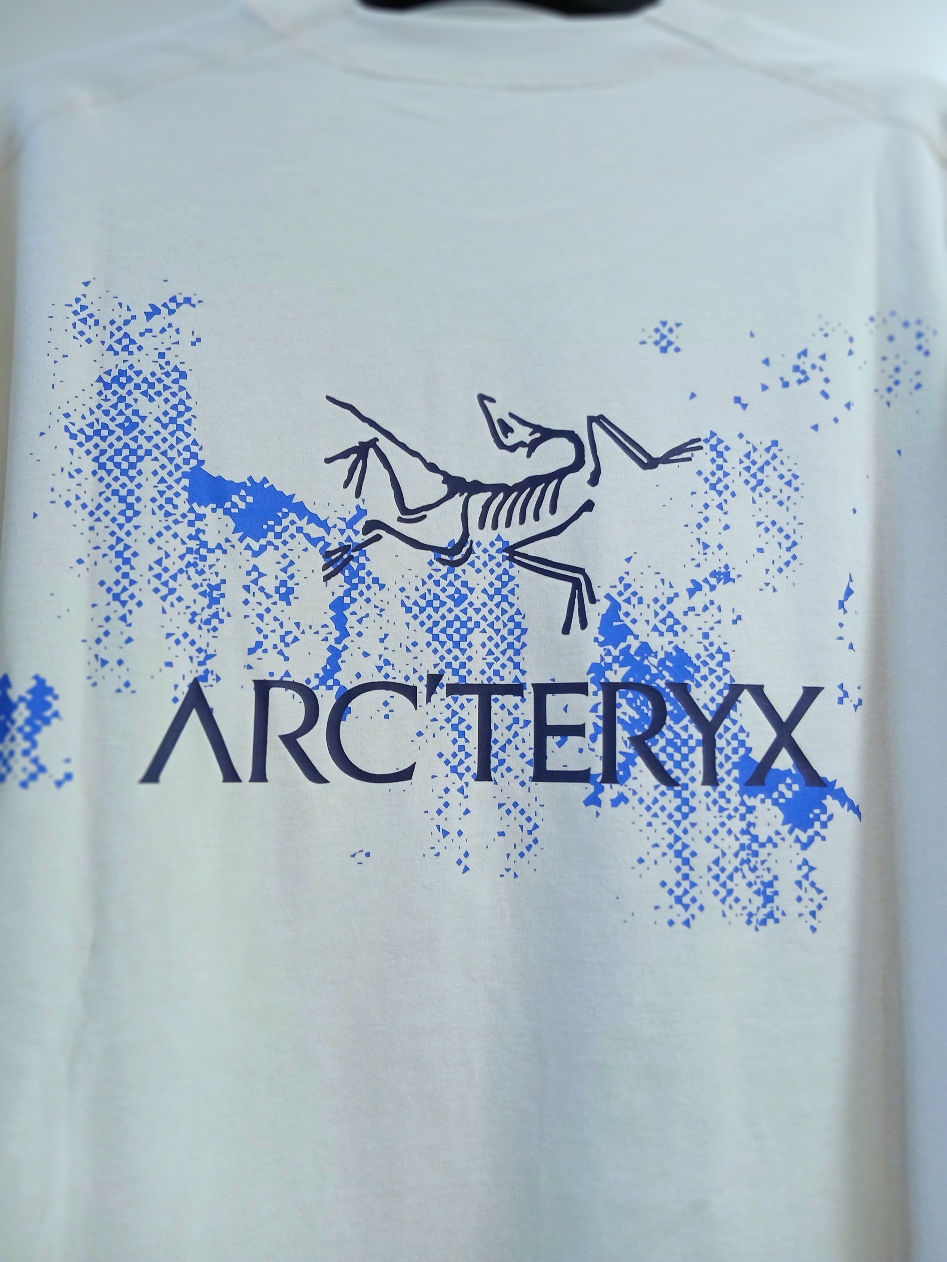 Arc'teryx Envoy Grand Wall SS T-Shirt Sea Salt 착용 스타일 - 9