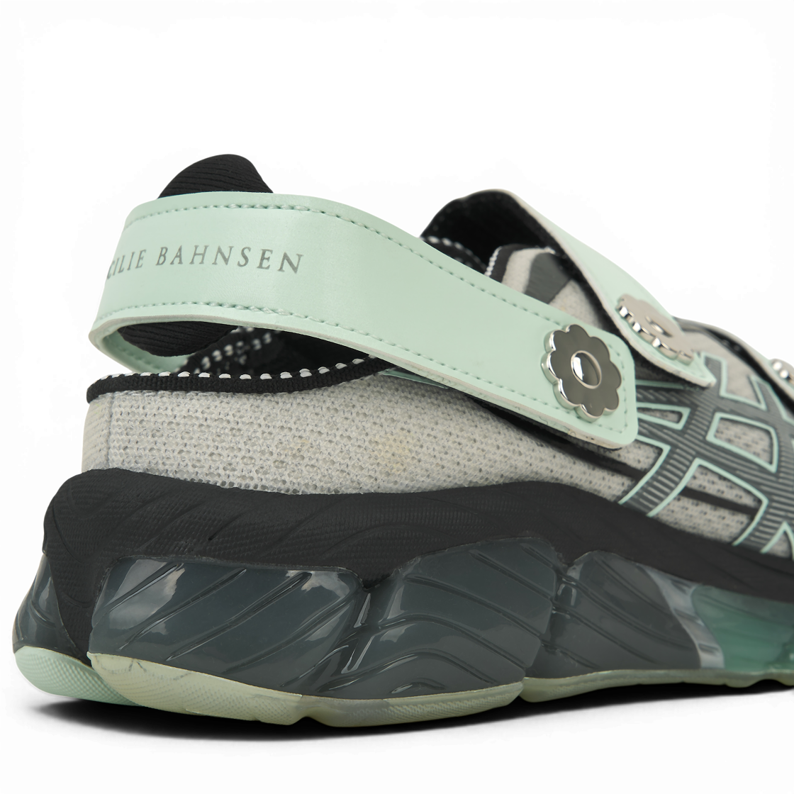 아식스 x 세실리에 반센 젤 퀀텀 360 8 실버 민트(Asics x Cecilie Bahnsen Gel-Quantum 360 VIII Silver Mint) - 8