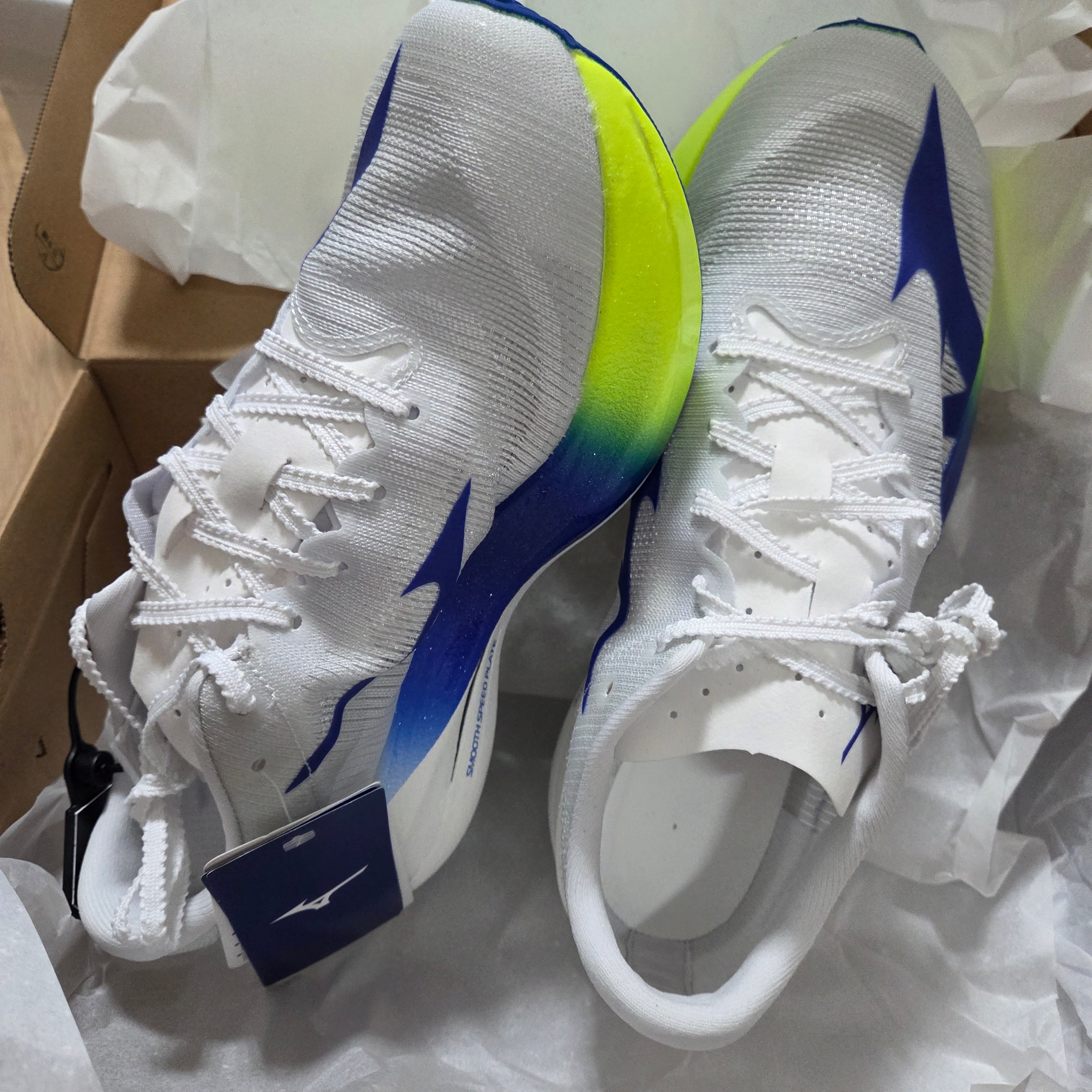 Mizuno Hyperwarp Pure White Yellow 착용 스타일 - 2