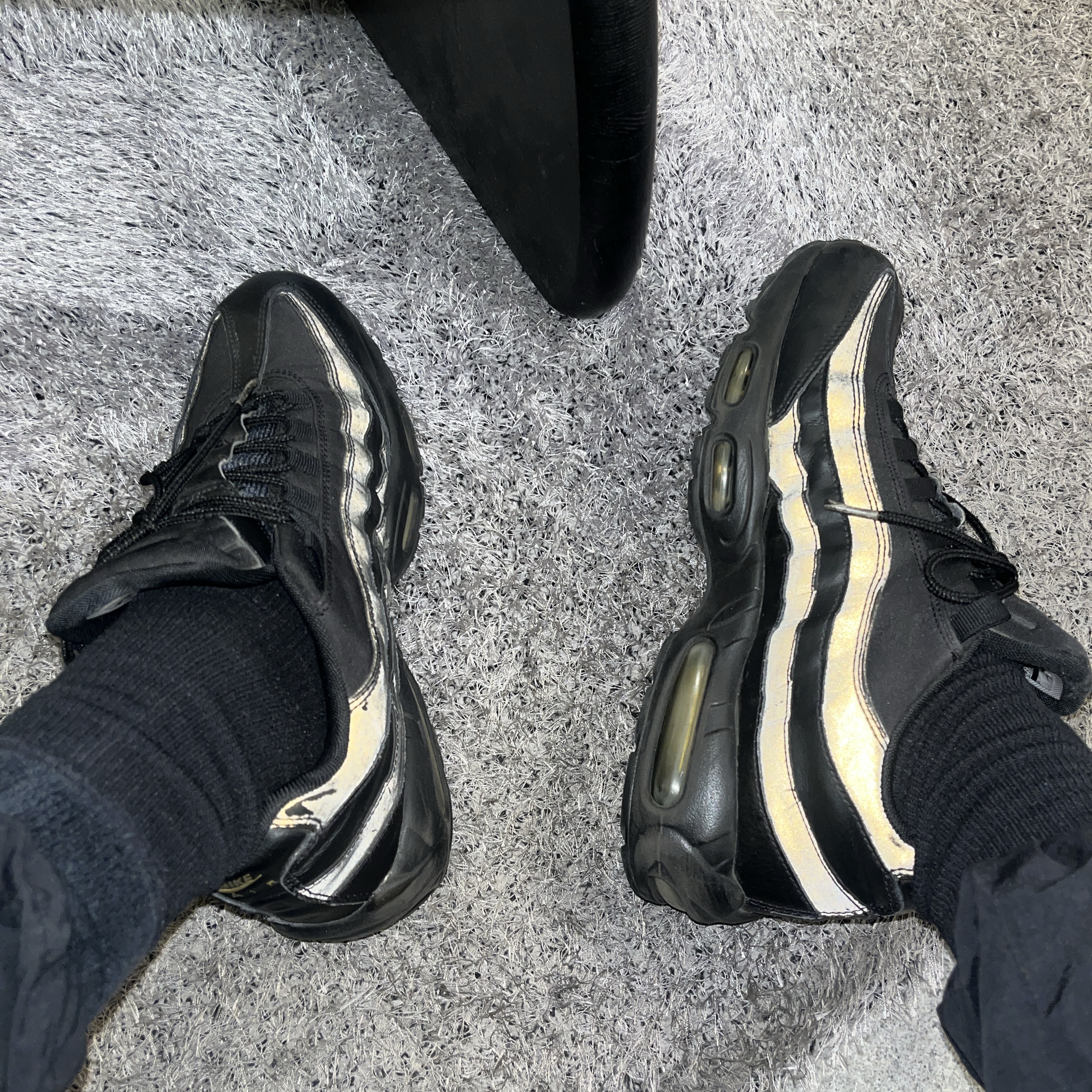 Nike Air Max 95 Hidden Reflective 착용 스타일