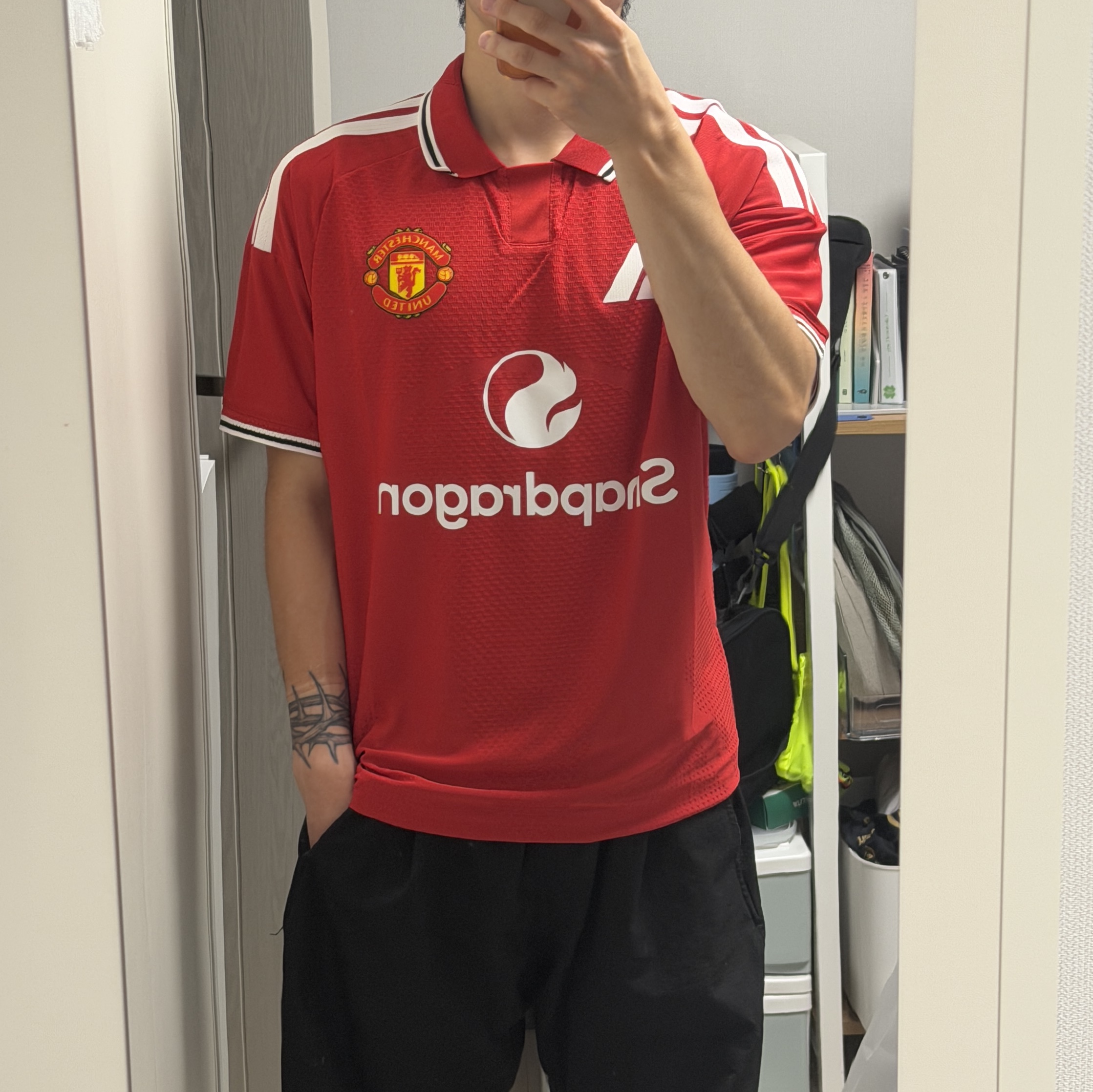 Adidas Manchester United 2026/27 Home Authentic Jersey Mufc Red - KR Sizing (Non Marking Ver.) 착용 스타일